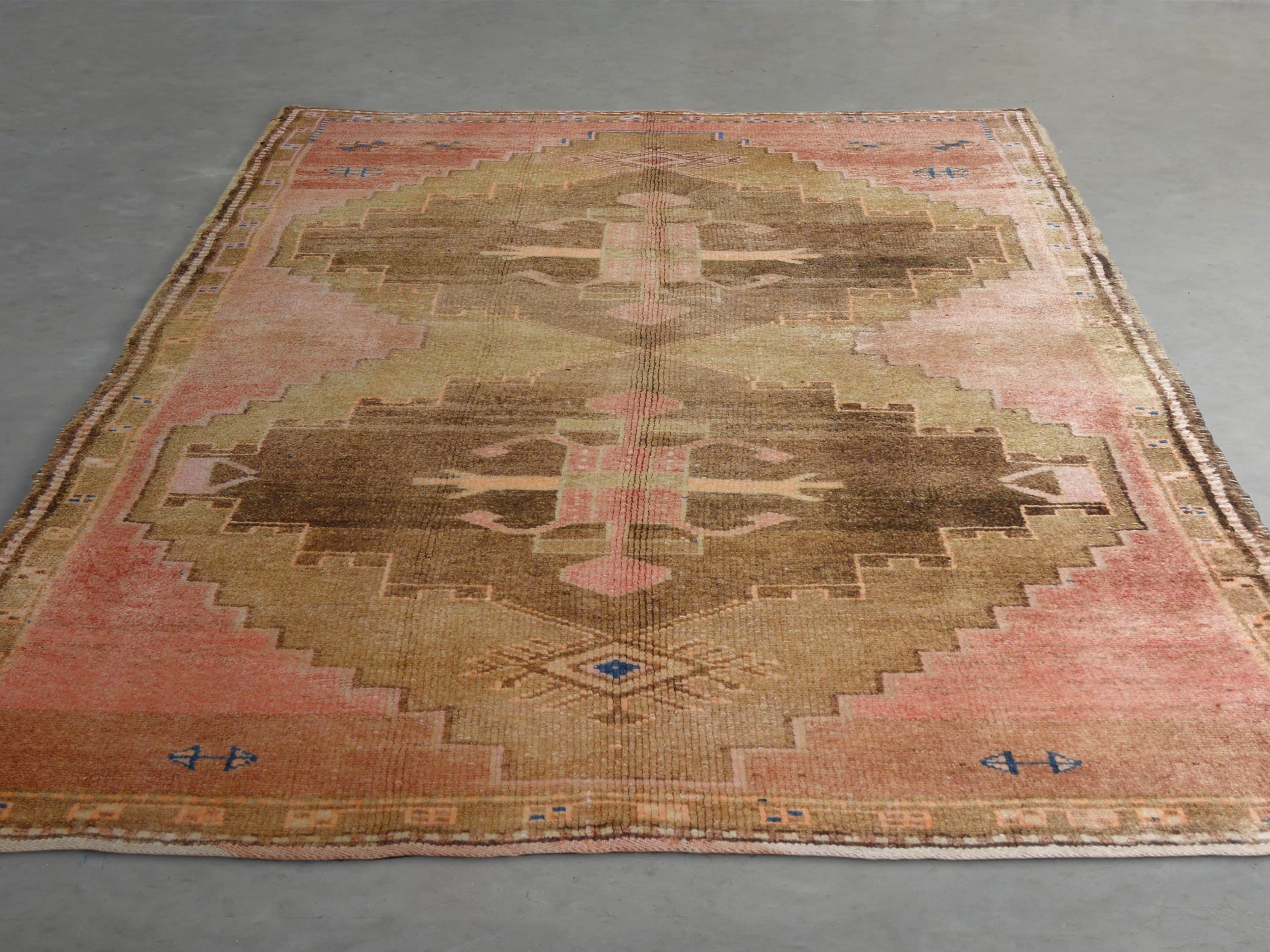 One of a Kind Vintage Kurdish 5'7" x 9'5" Rug