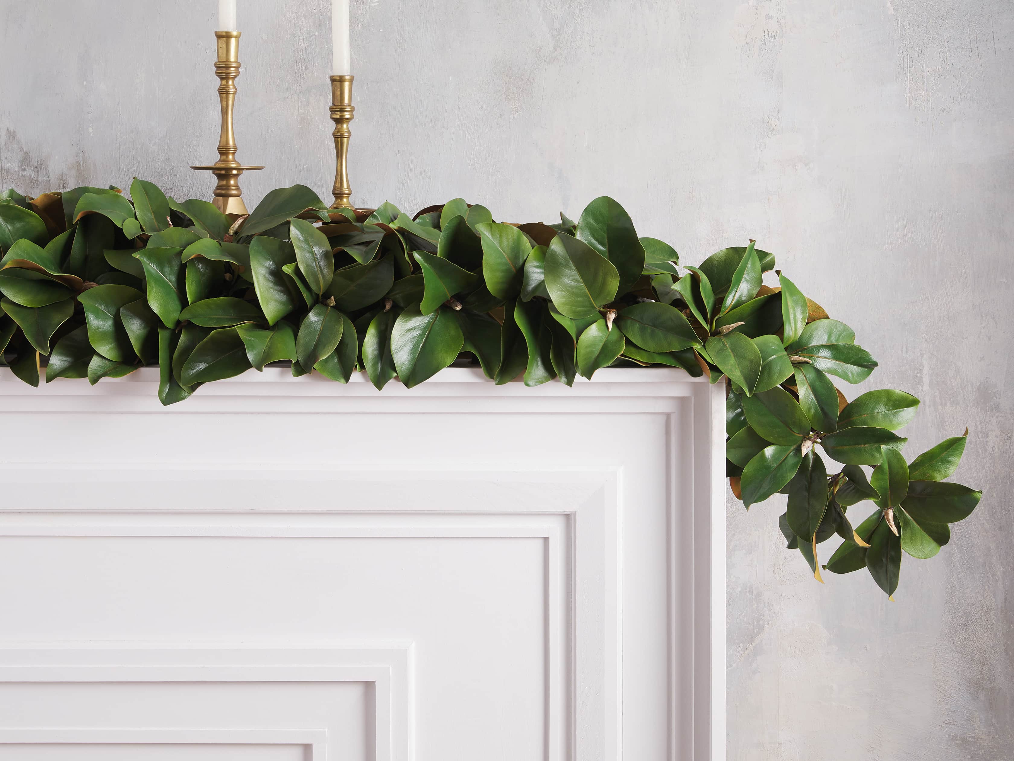 Faux 5' Magnolia Garland, slide 1 of 2