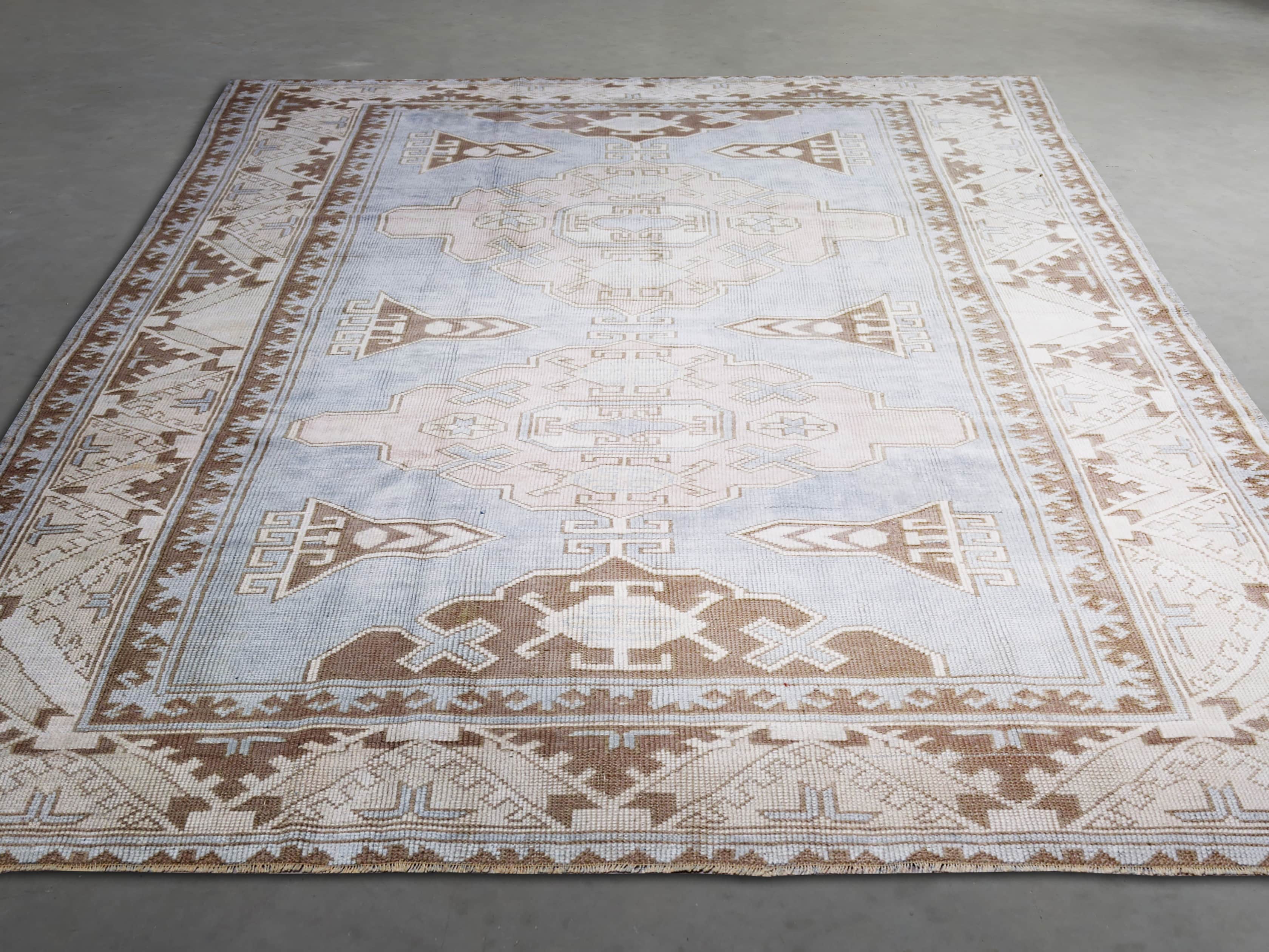 One of a Kind 5'4" x 7'3" Vintage Turkish Oushak Rug, slide 3 of 4