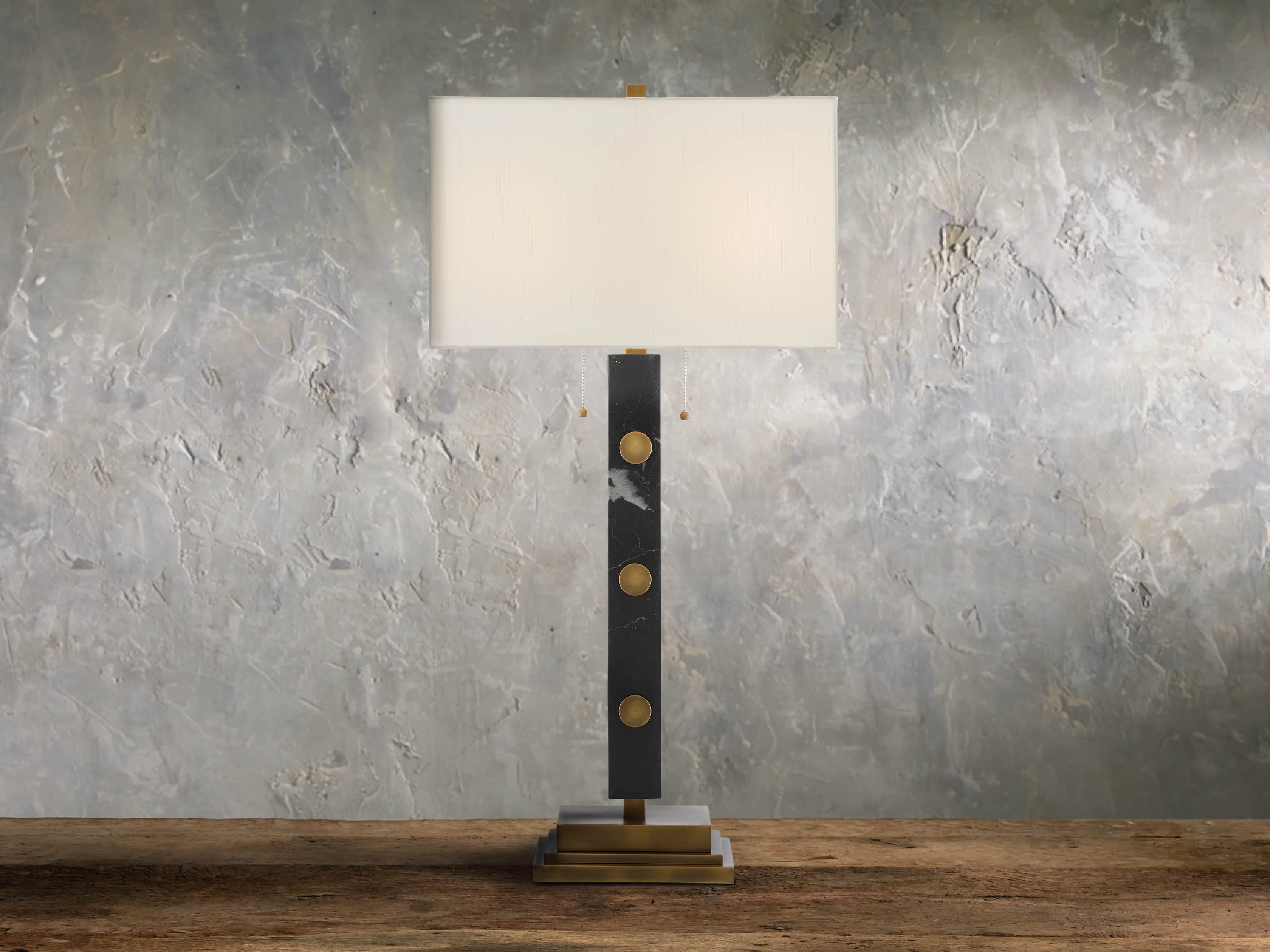 Iggy Black Table Lamp, slide 1 of 3
