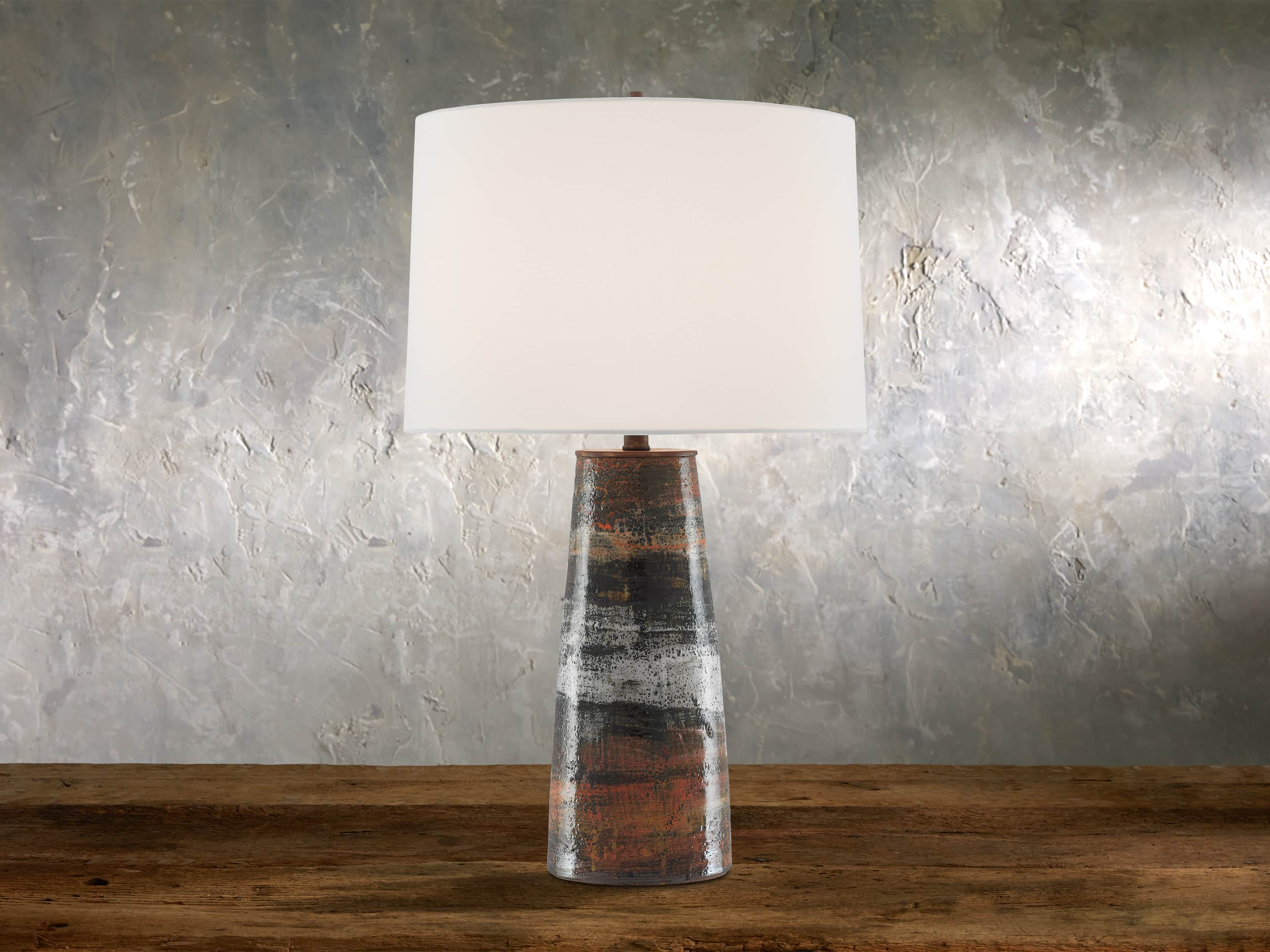 EVARO TABLE LAMP, slide 2 of 3