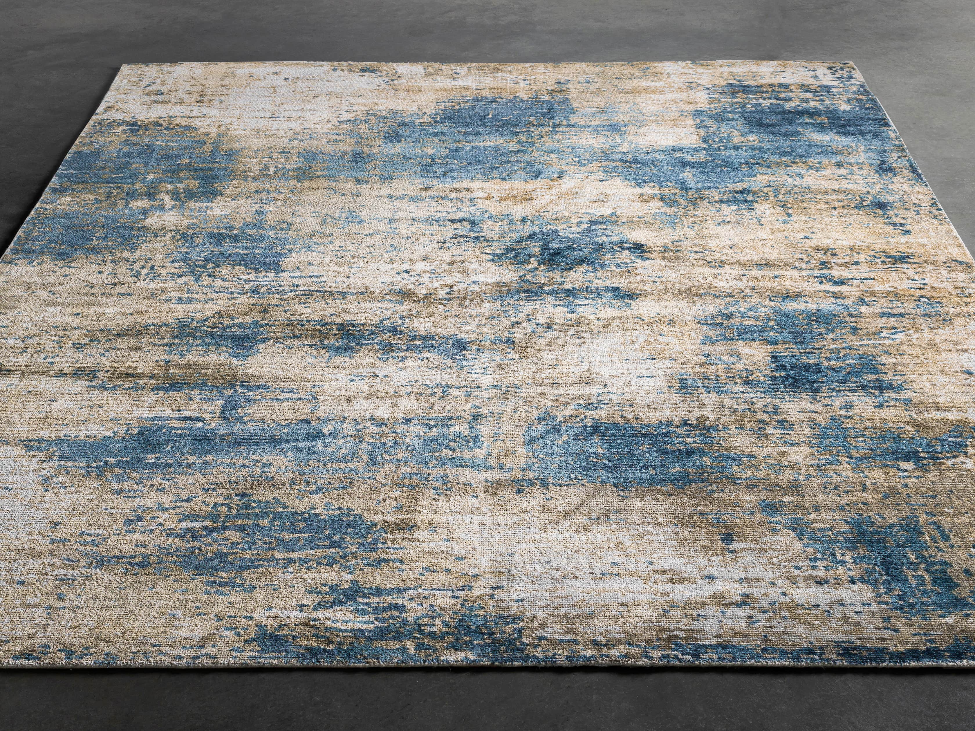 5 X 7'6 LYNDEN BLUE RUG, slide 3 of 4