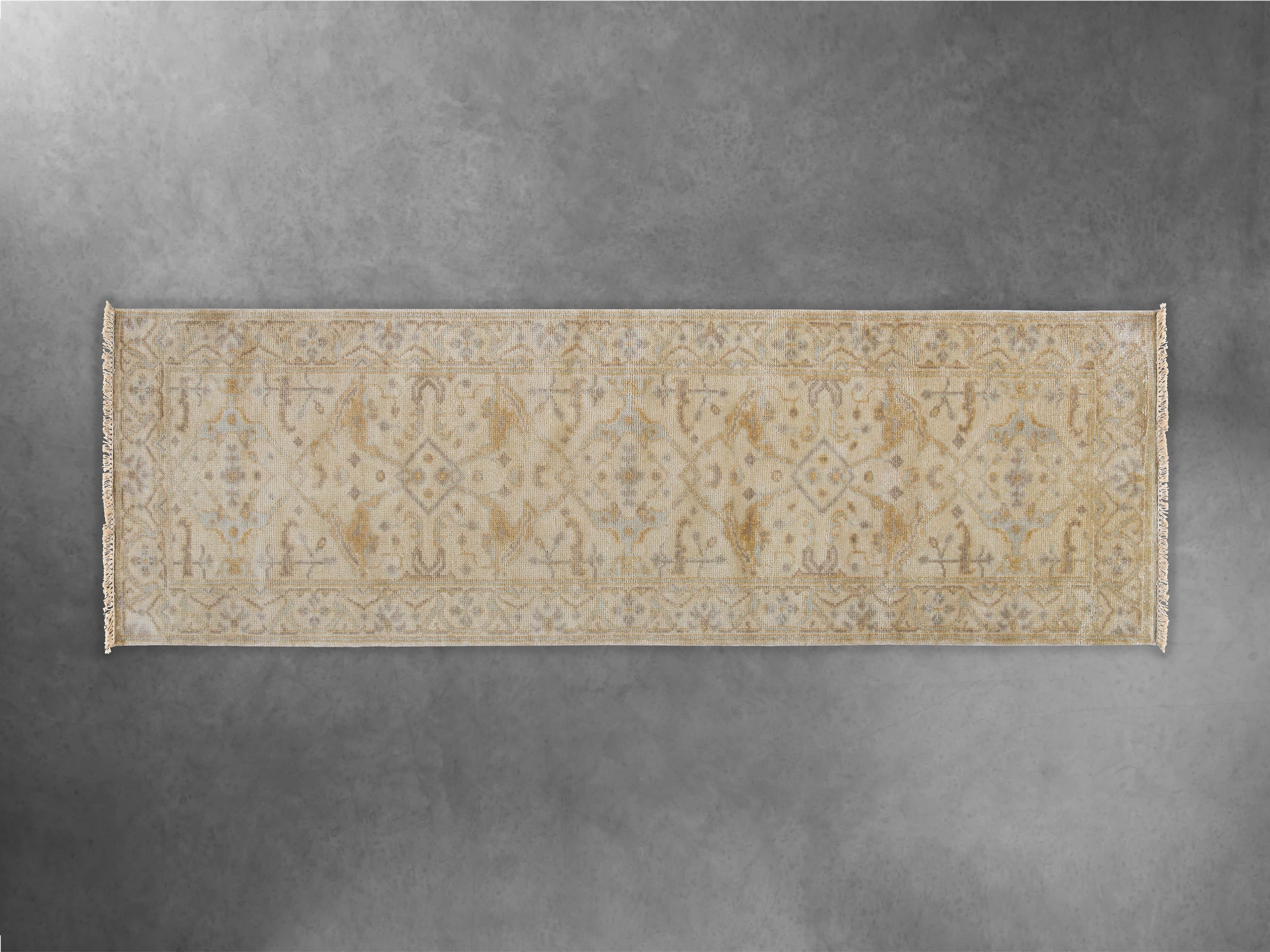 Arisa 2' x 8' Hand-Knotted Runner