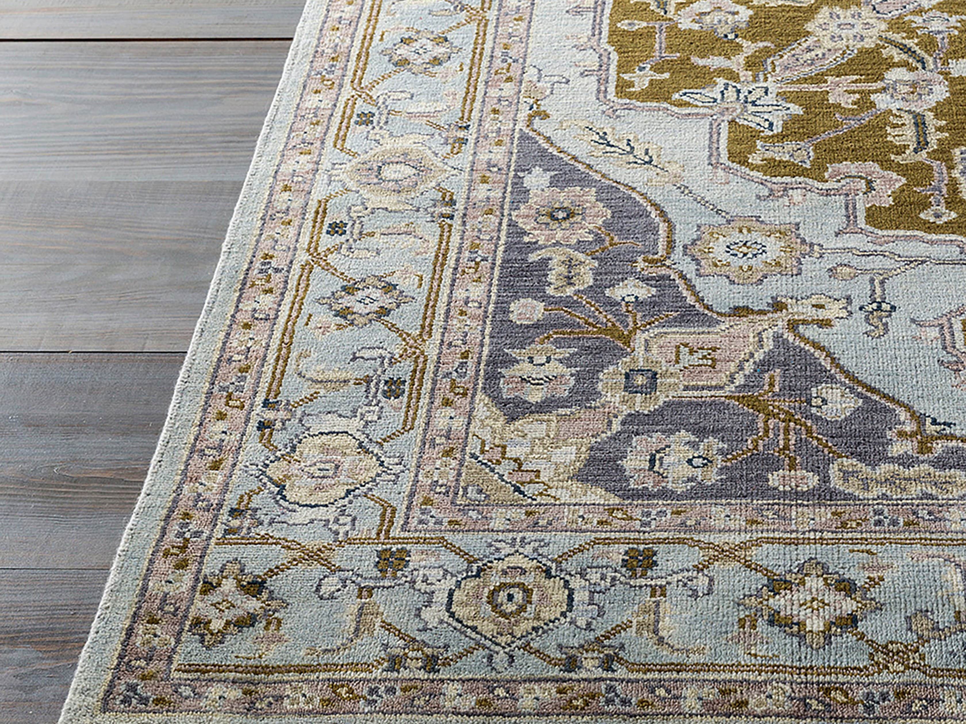 Evgenia 2' 6" X 8' Hand Knotted Floral Runner