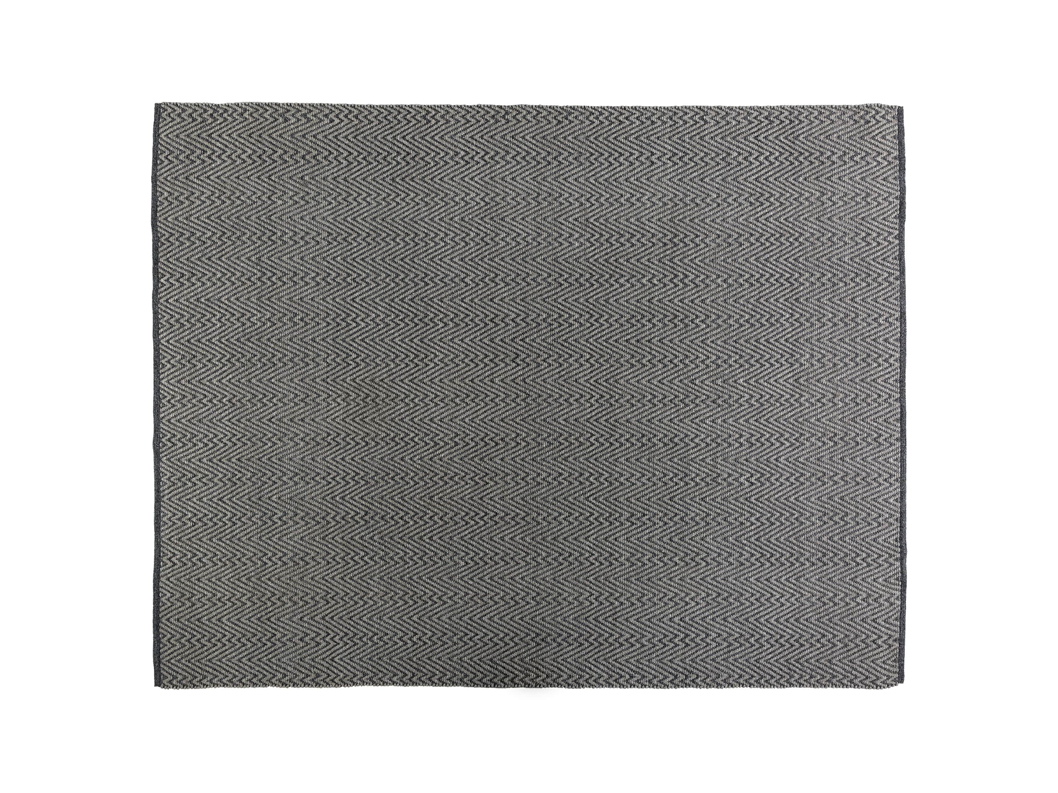 Hatcher Outdoor 5' x 7'6" Rug