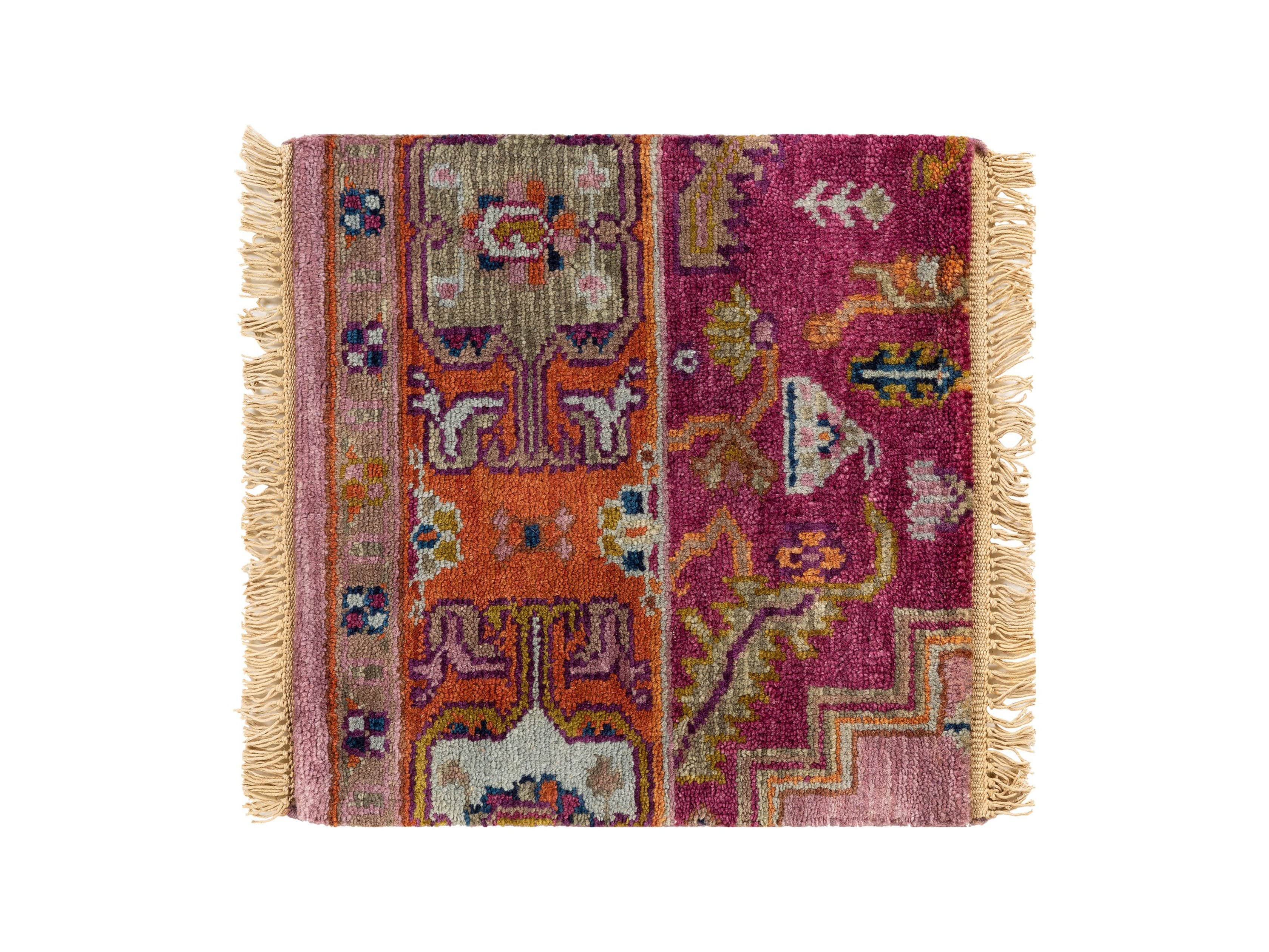 Kaira 18" Rug Swatch