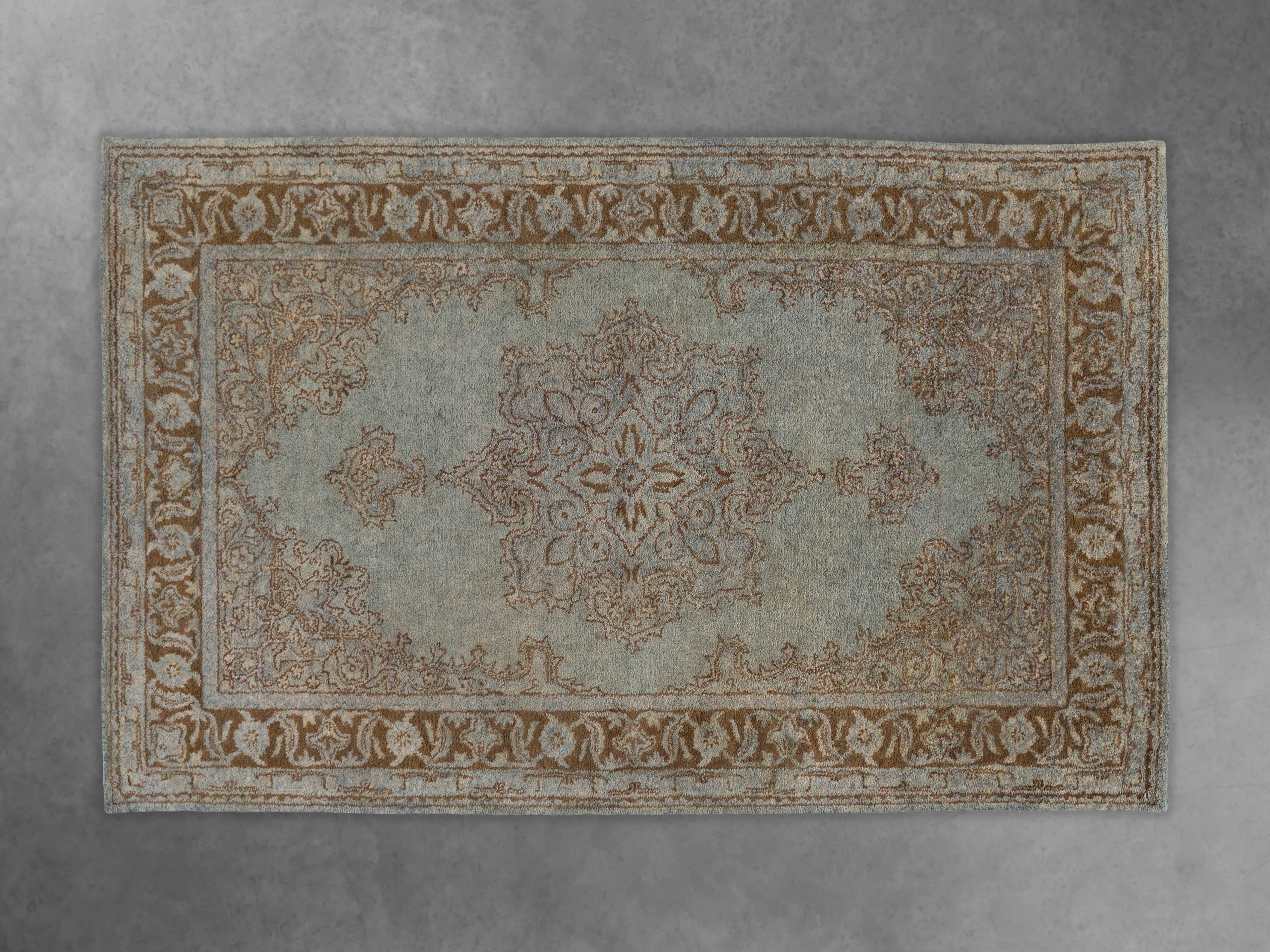 Lysandra 3'3" X 5'3" Hand Tufted Rug