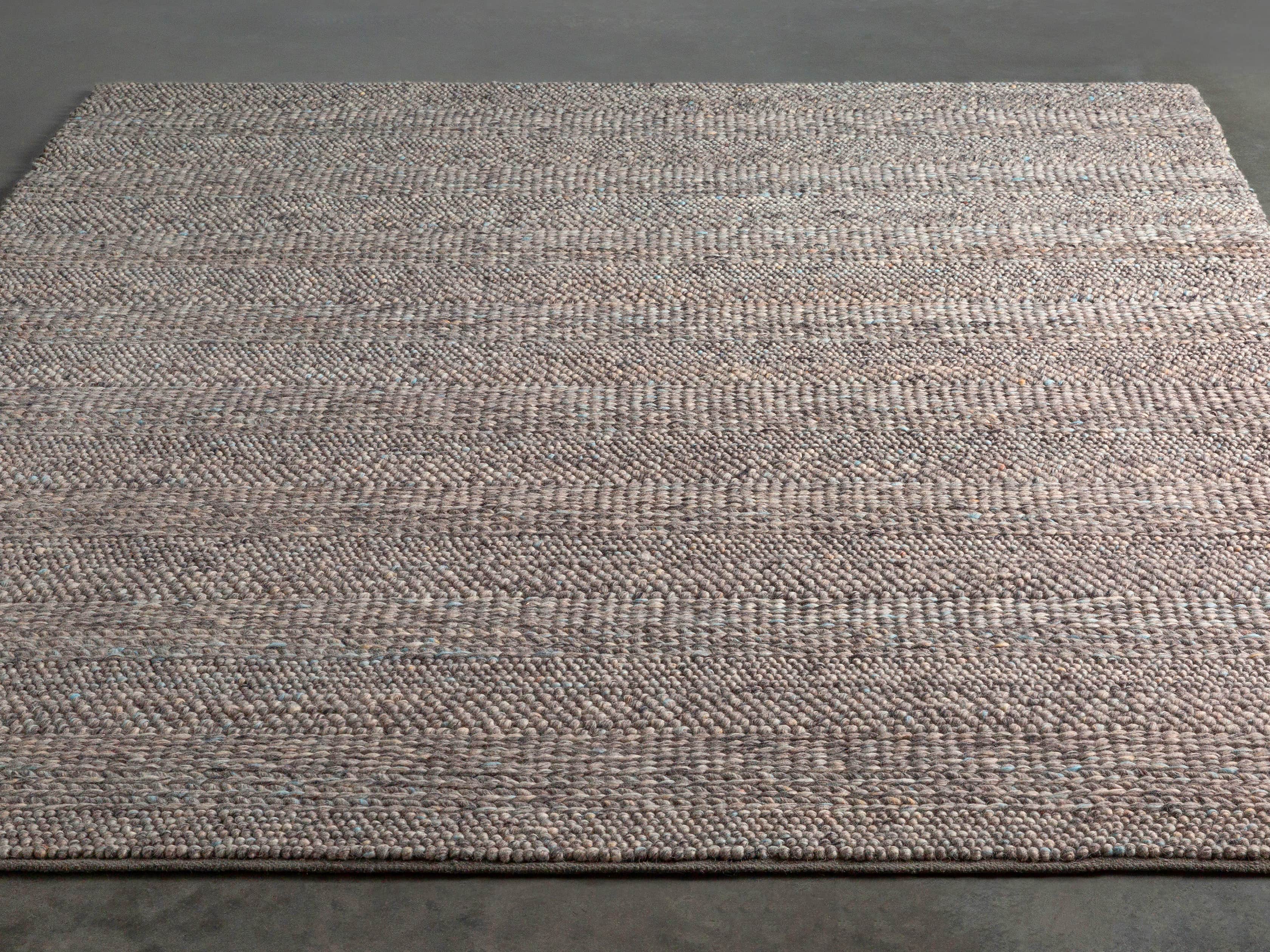 Solana 3' X 5' Hand Woven Rug in Grey, slide 2 of 3