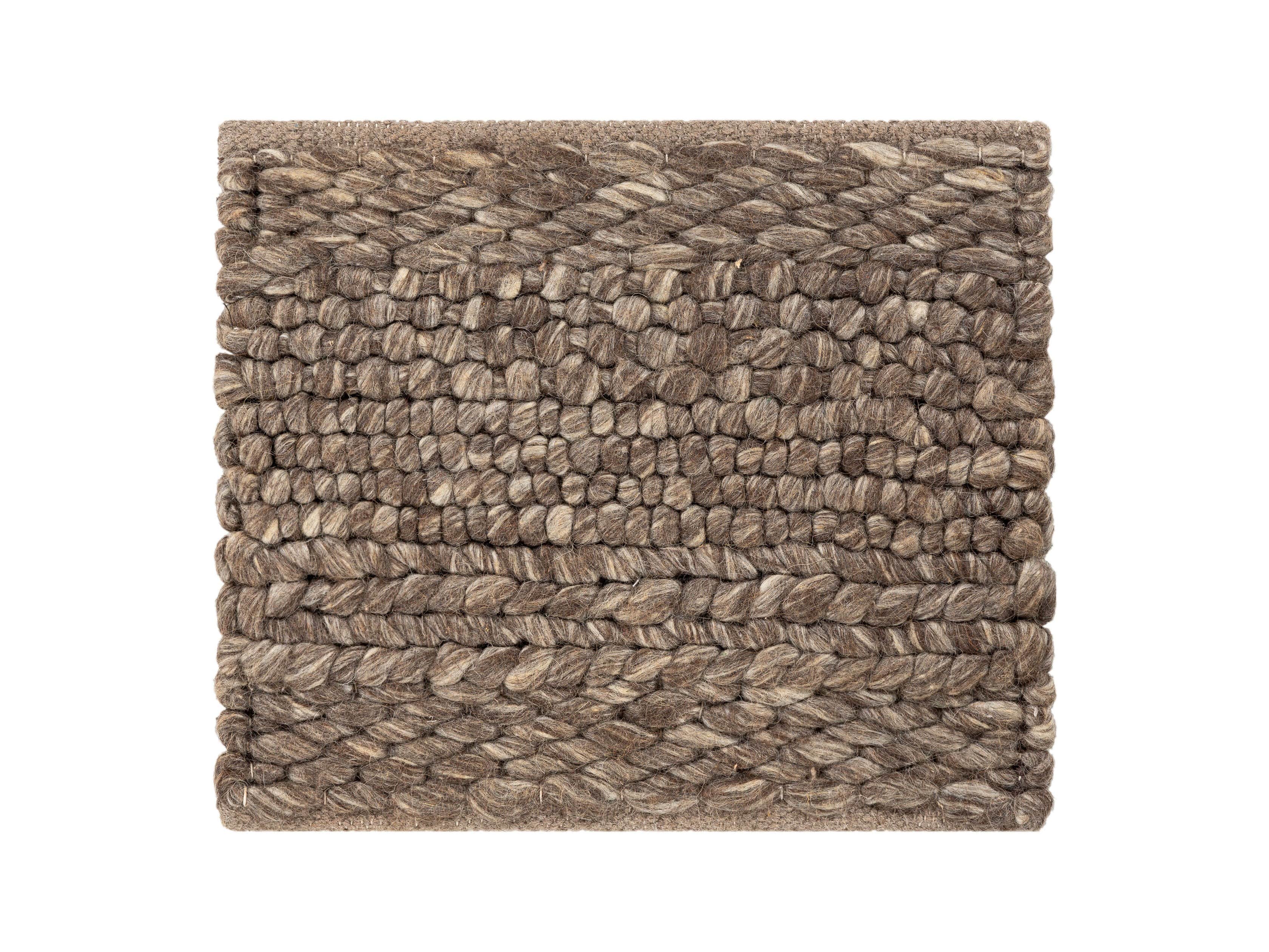 Solana Hand Woven 18" Rug Swatch in Grey
