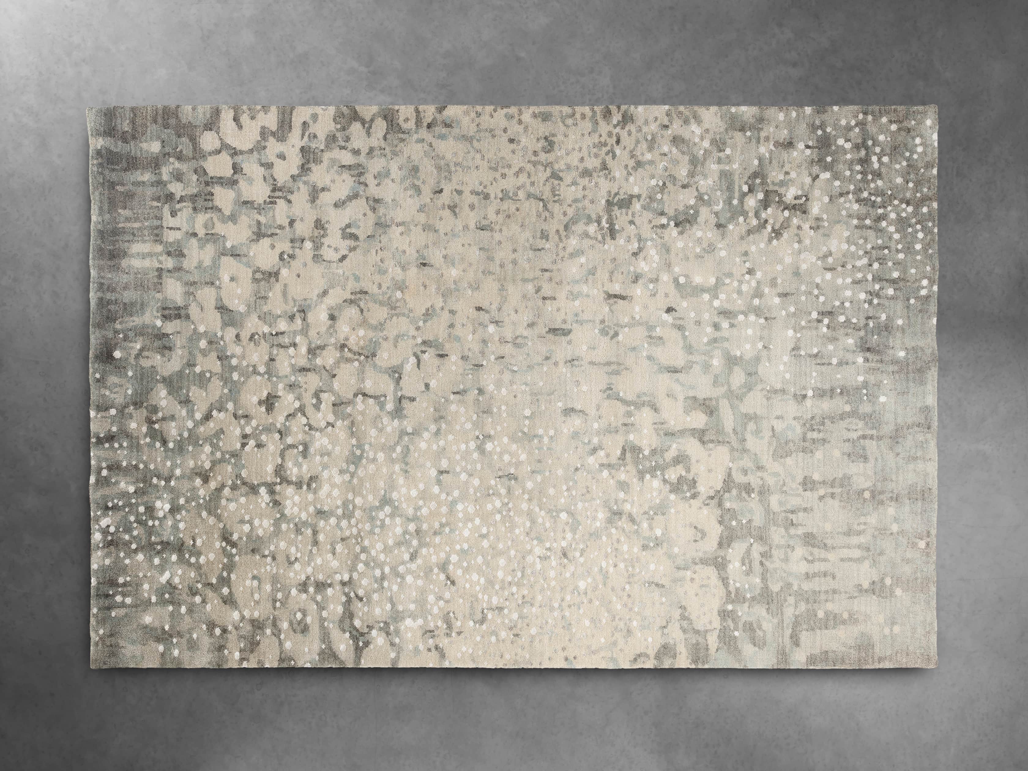 Yumi 5' X 8' Hand Knotted Rug in Grey