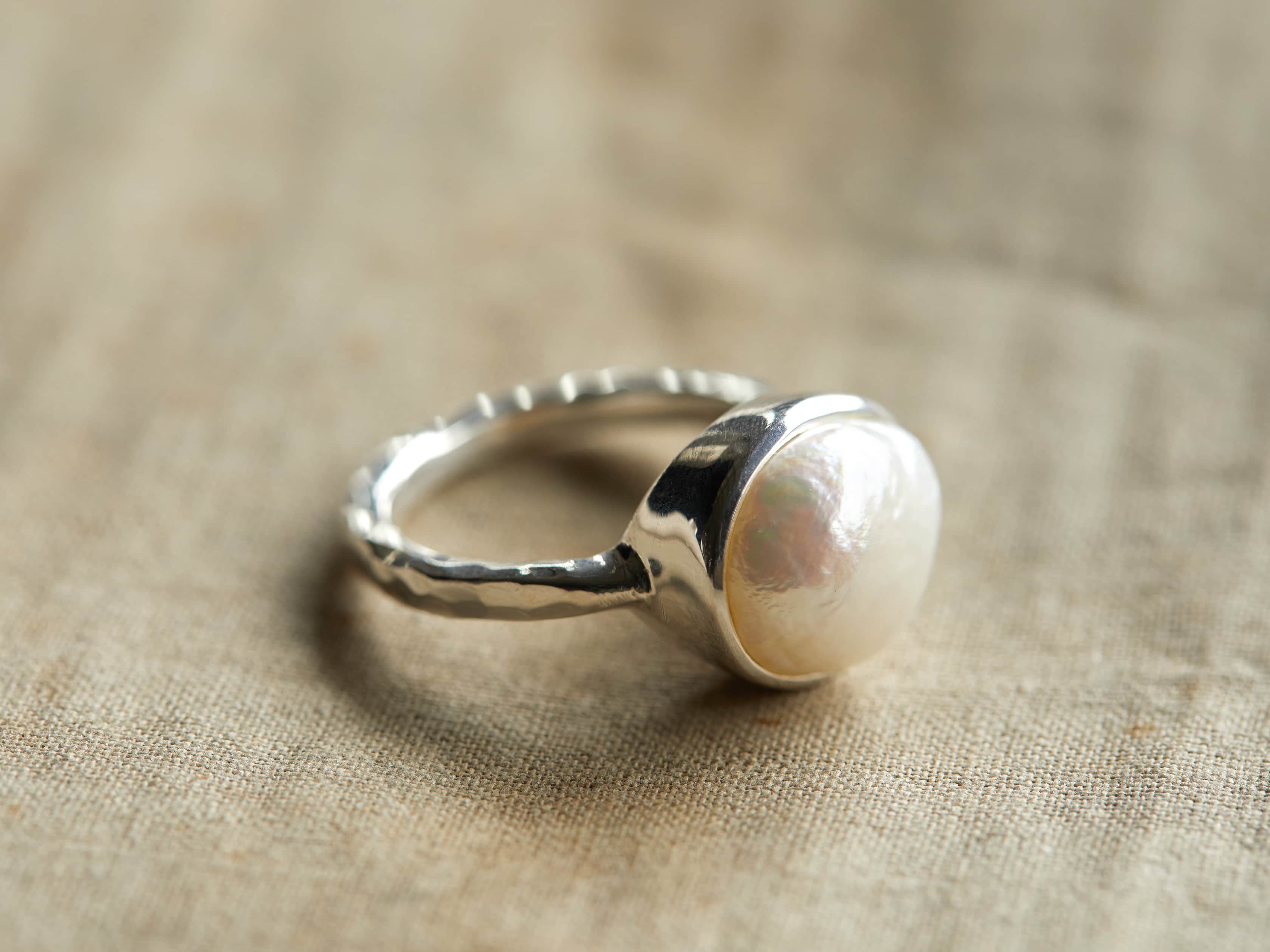 Pearl ring outlet