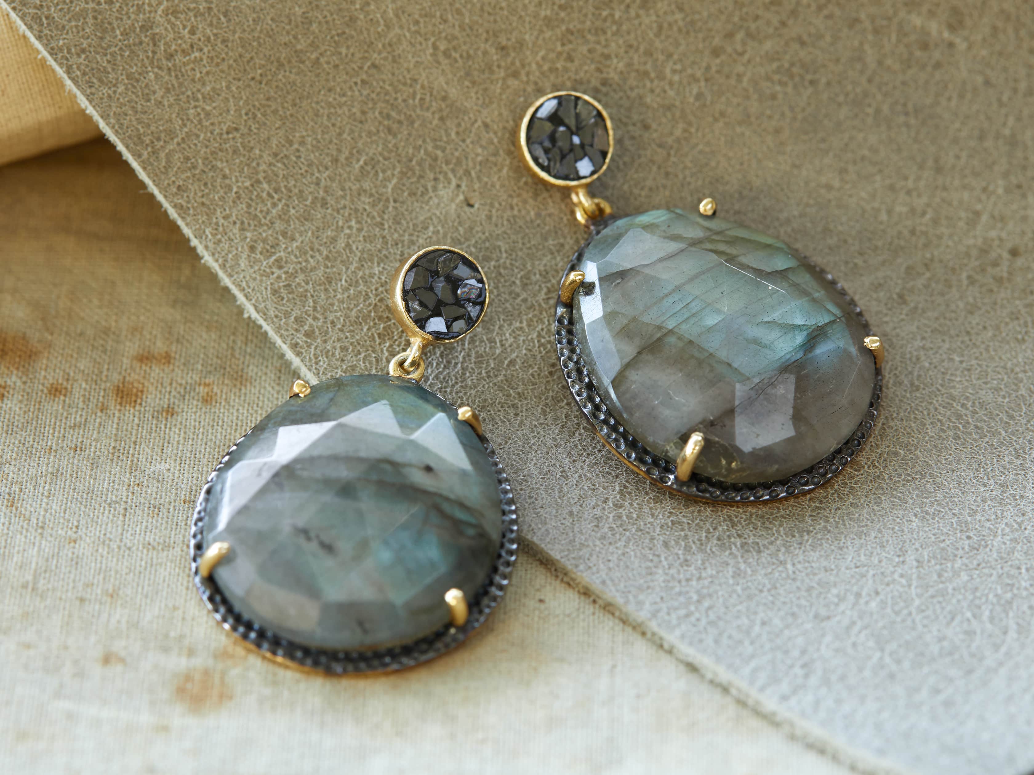 Merin Drop Earrings