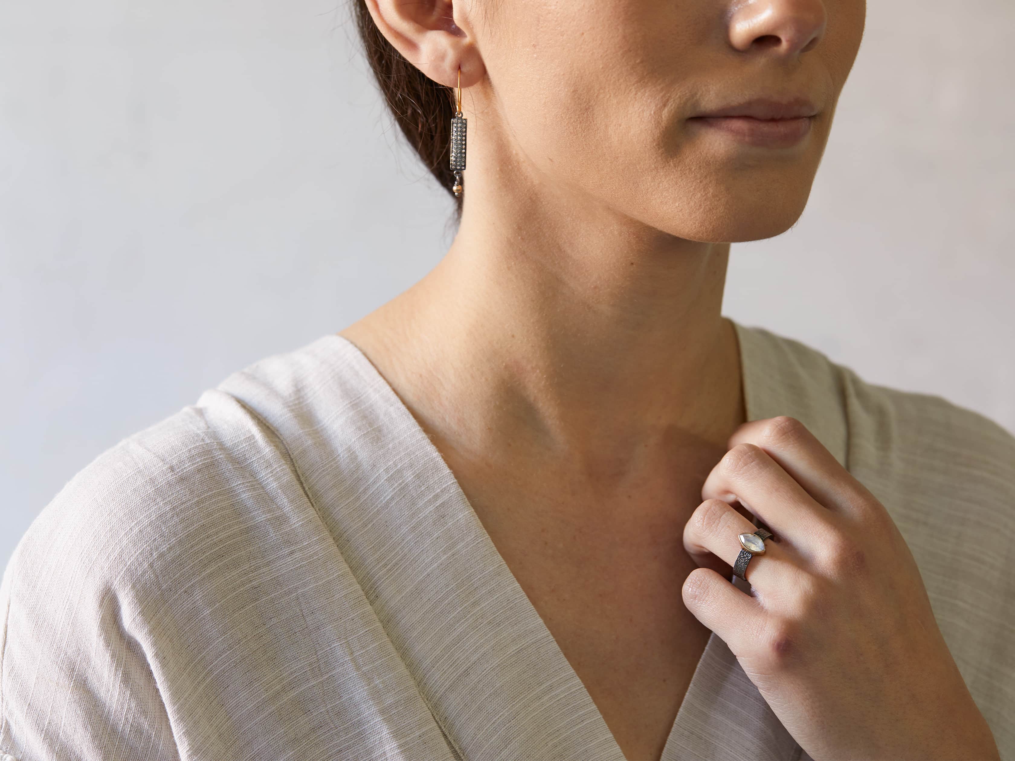 Zemira Ring Size 6