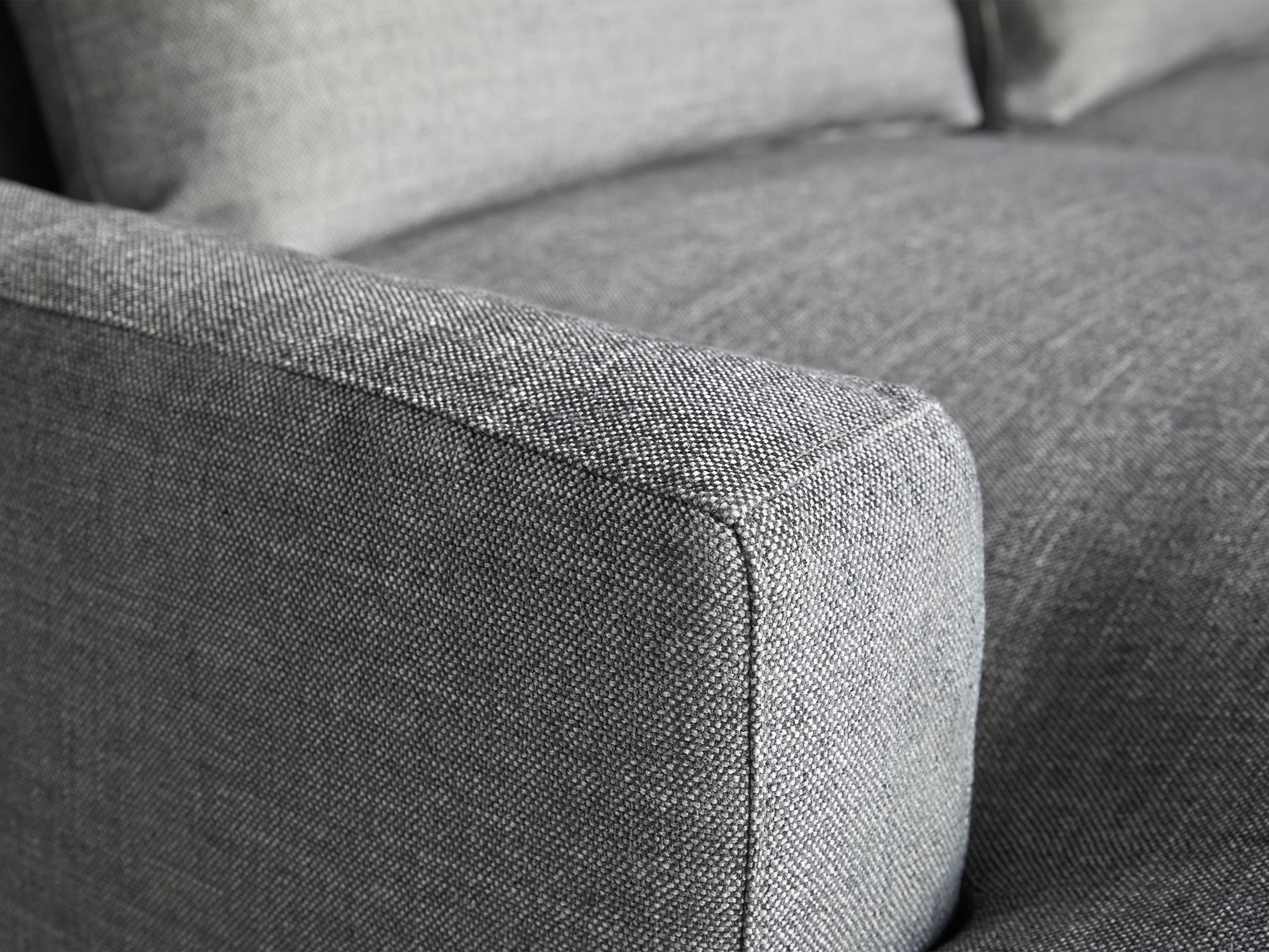 Ashby Upholstered Four Pc R Arm Chaise Sectional in Tolliver Stone