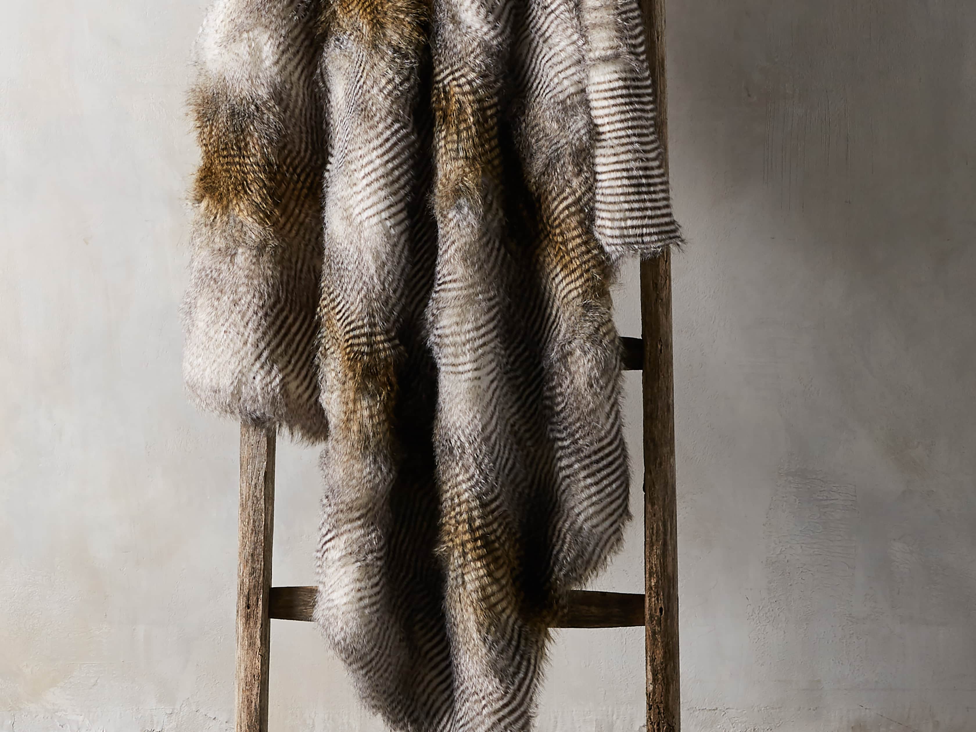 Faux Fur Feather Throw
