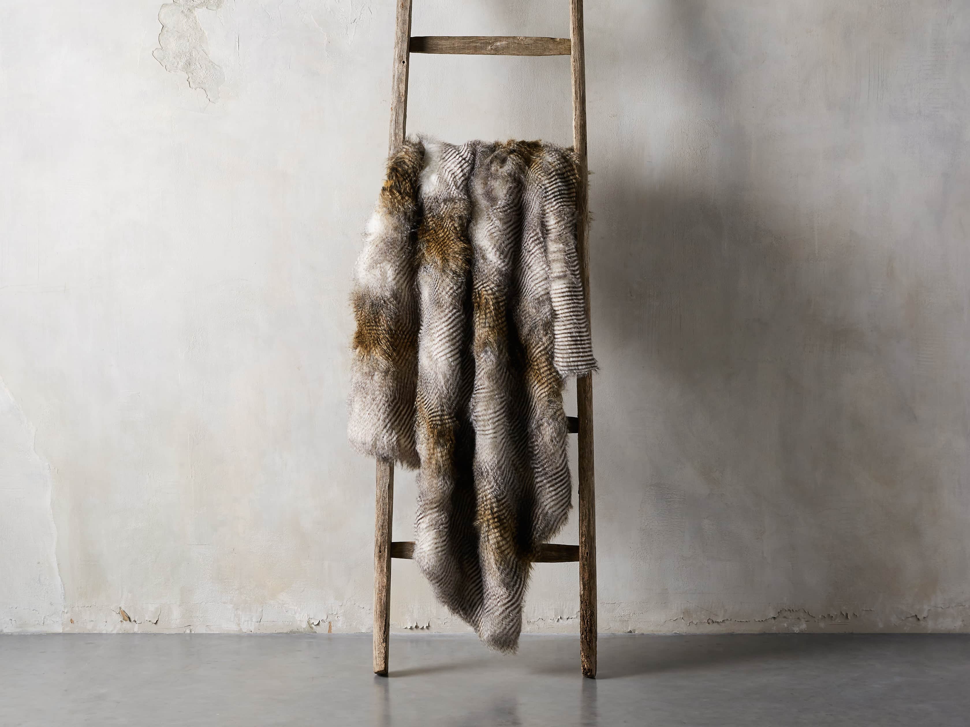 Faux Fur Feather Throw