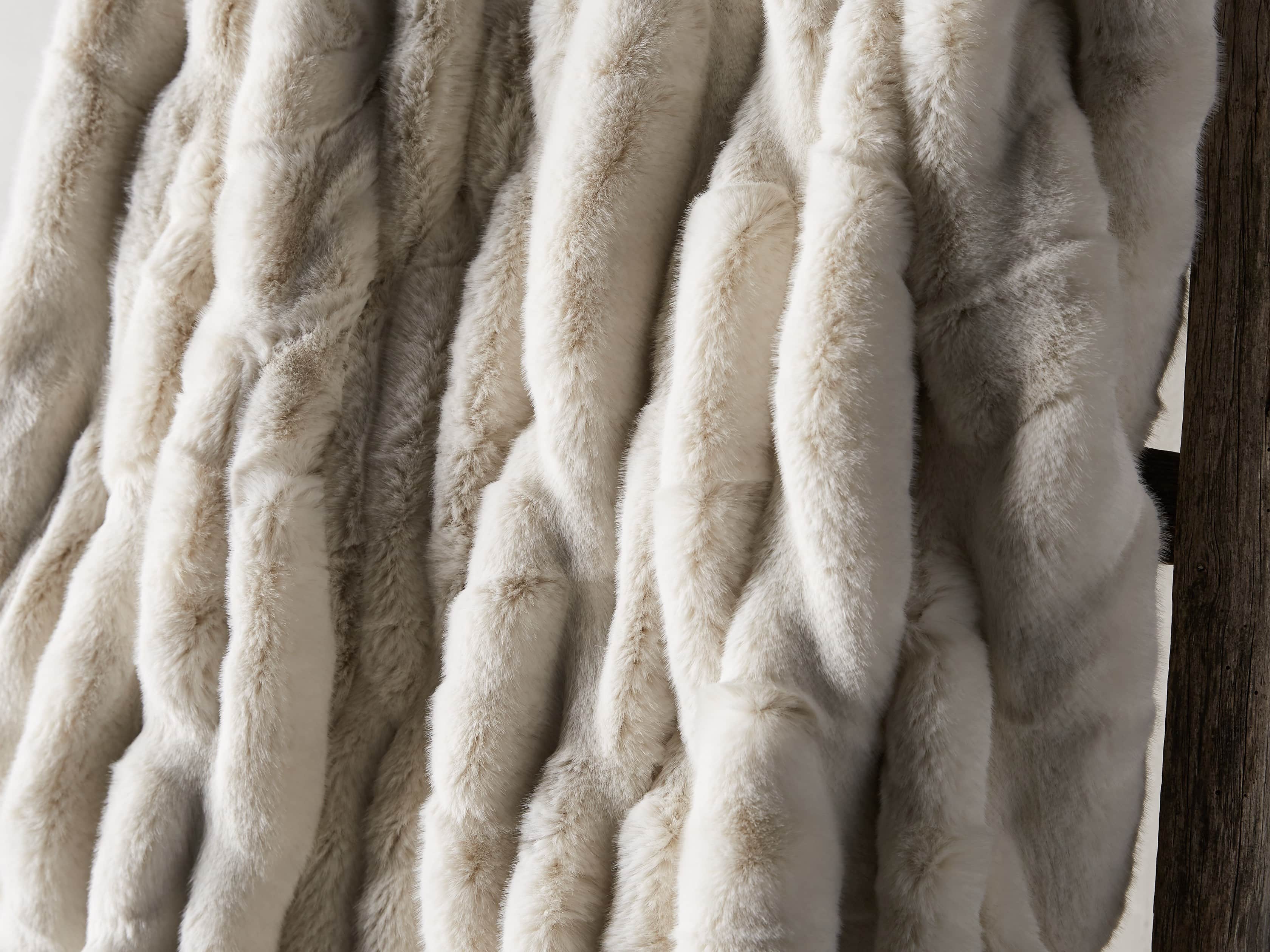 Faux Fur Luxe Oversized Throw in Ivory, slide 3 of 9