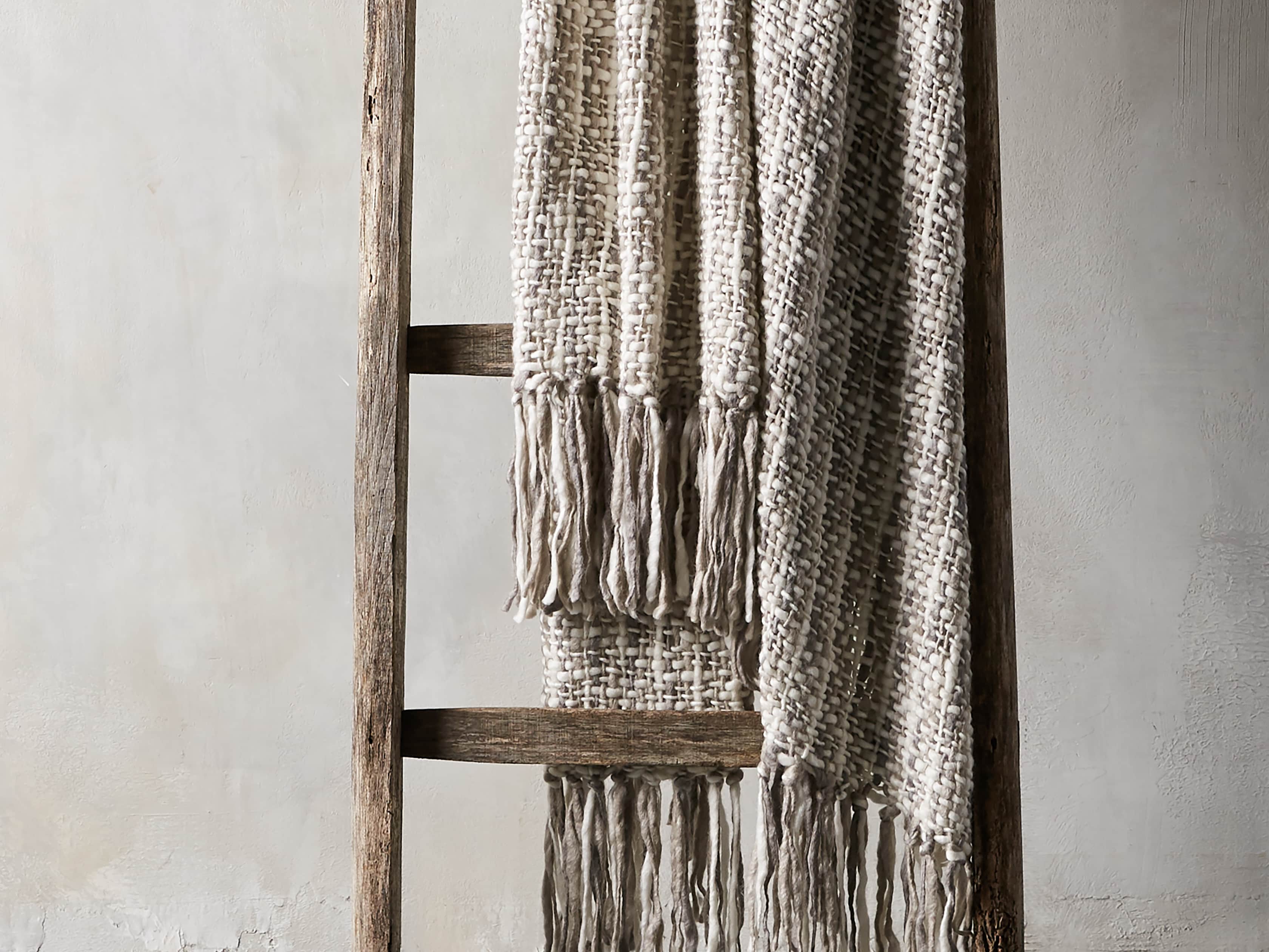 Chunky Knit Ivory Grey Throw