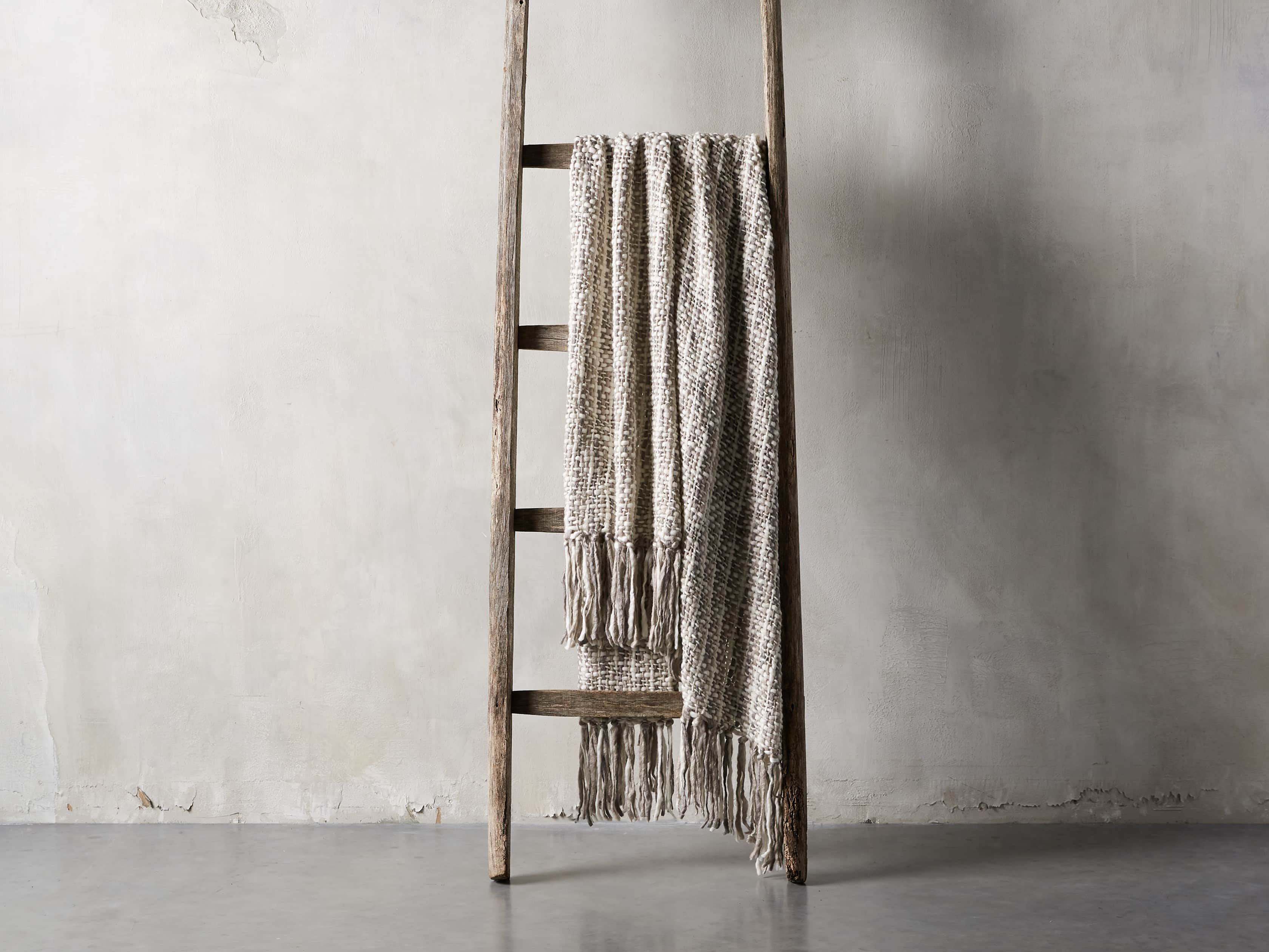 Chunky Knit Ivory Grey Throw