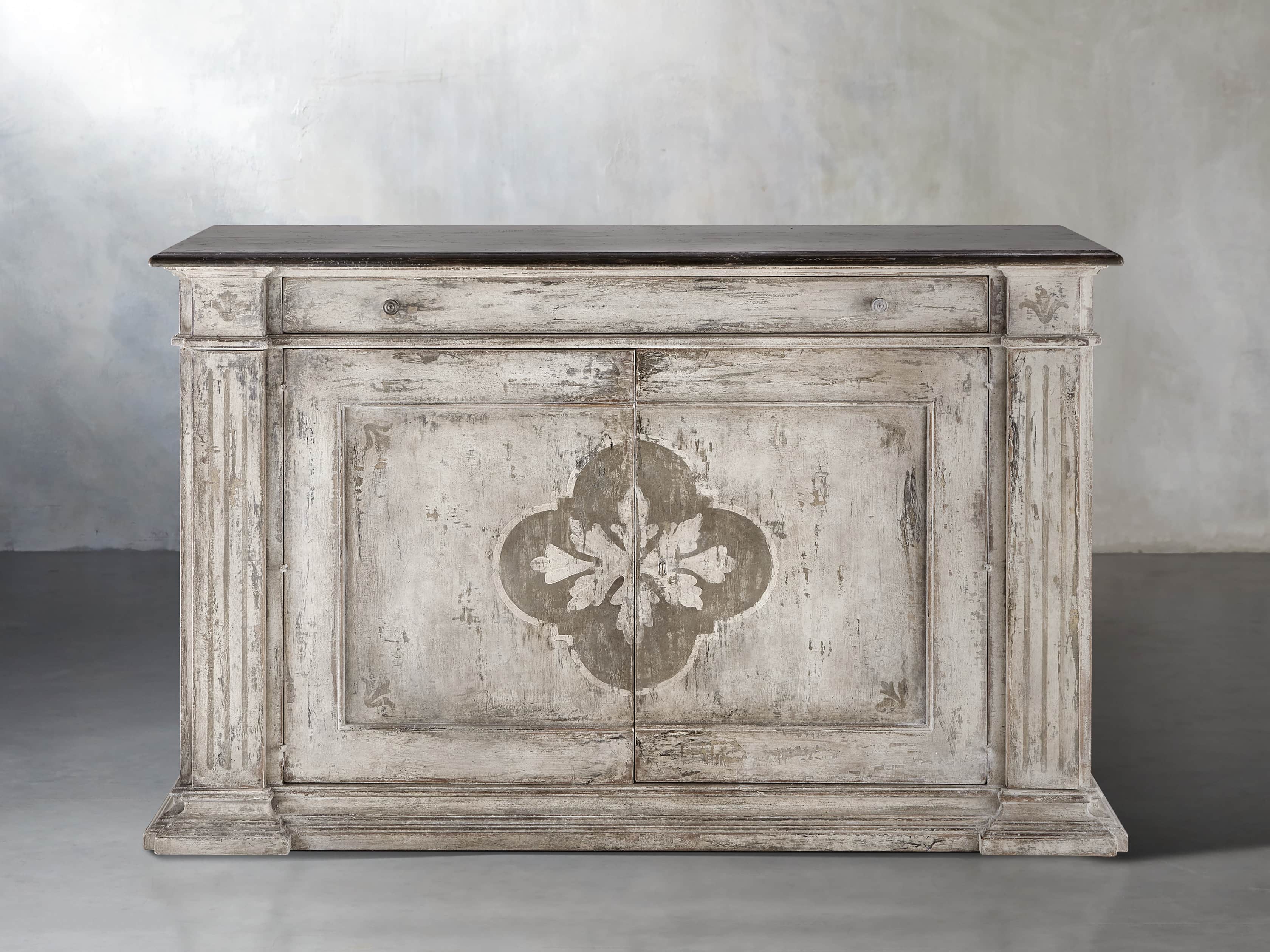 Messina Center Floral Bell'arte Buffet – Arhaus