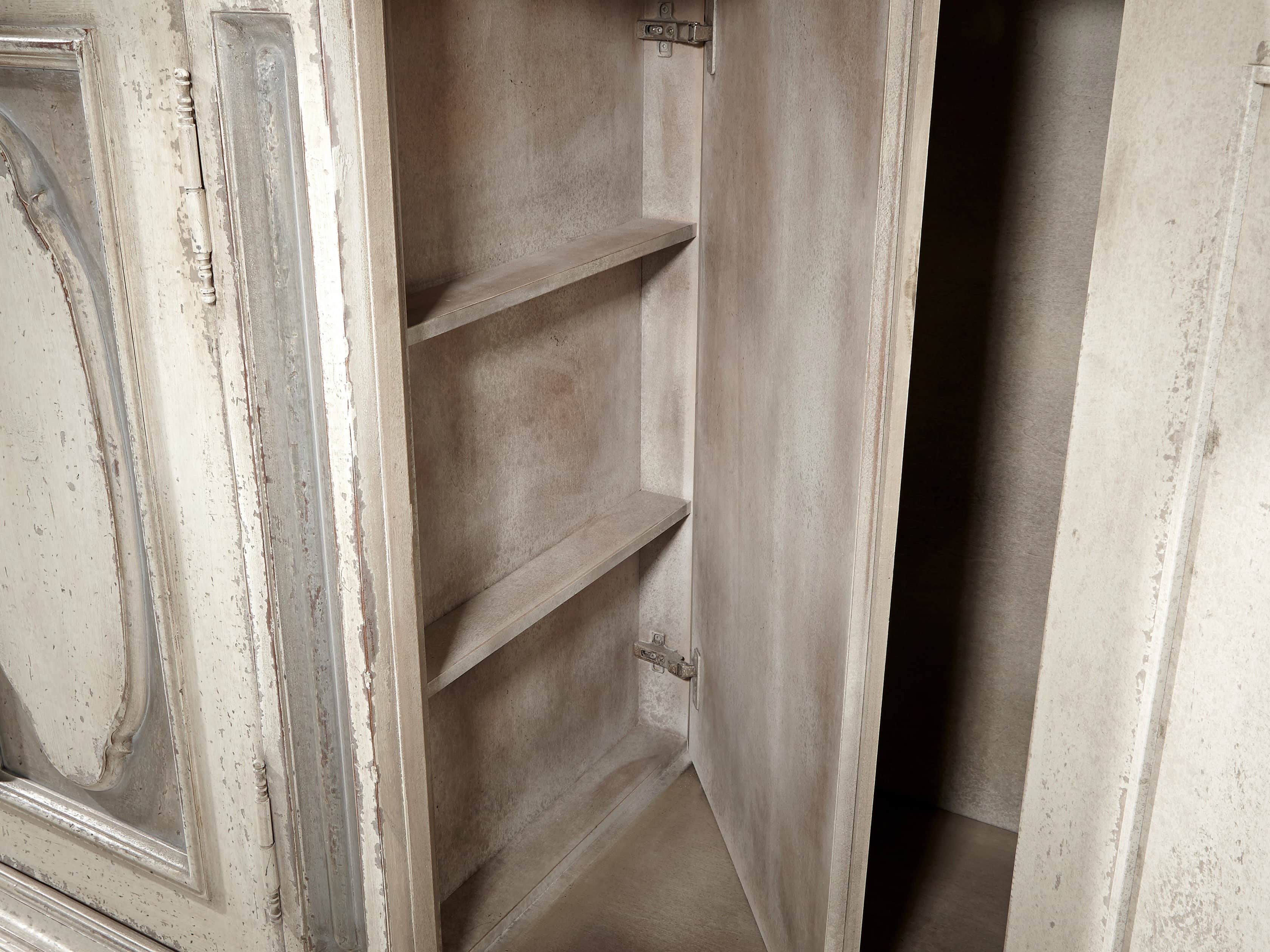Ostuni Bell'Arte Credenza
