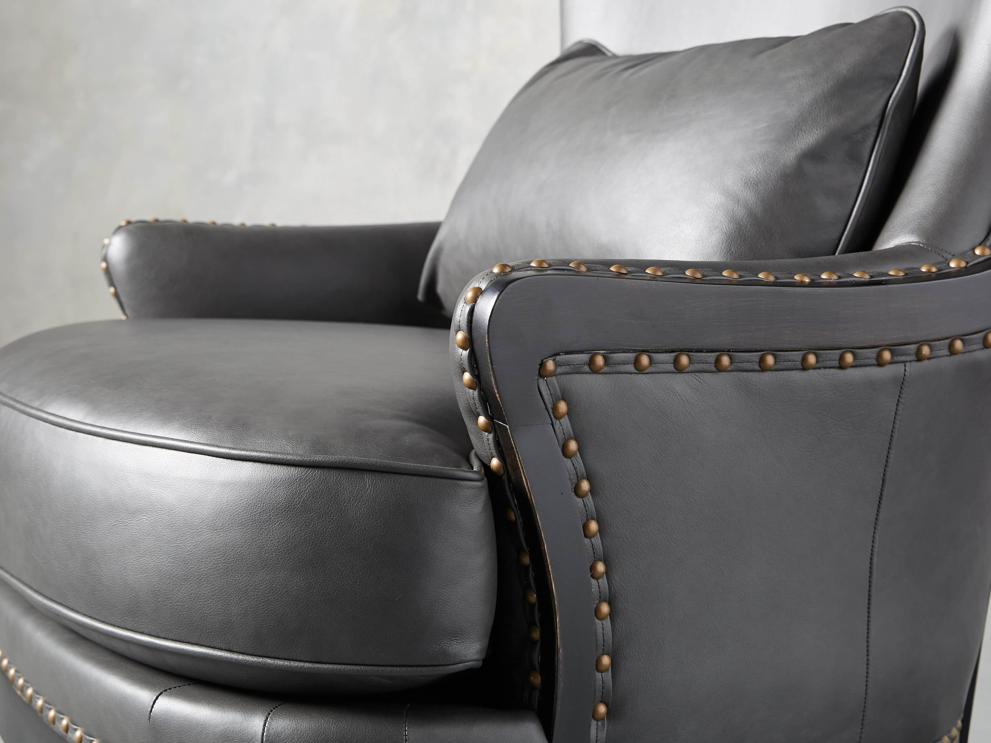 Portsmouth Leather 32" Chair