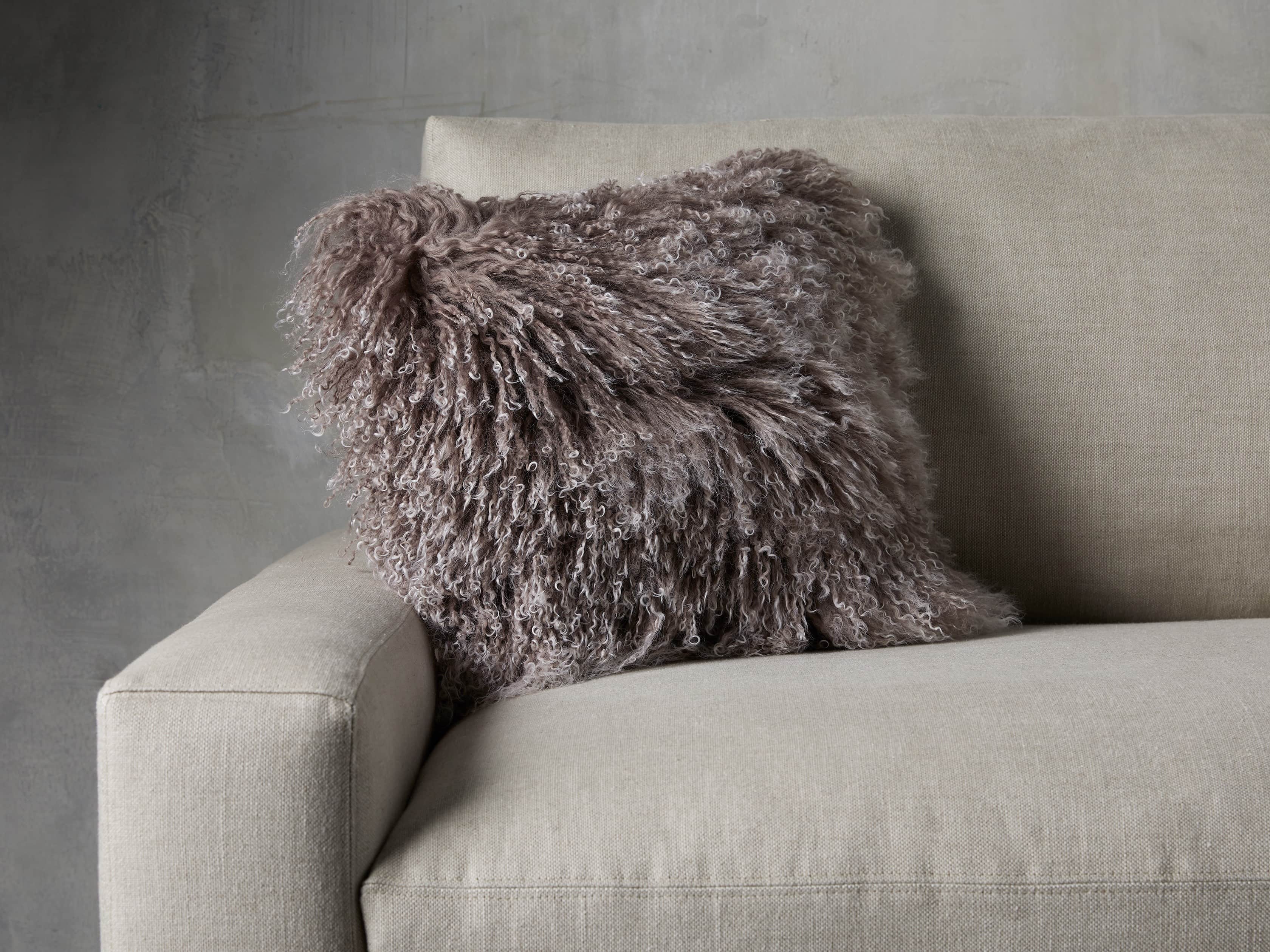 Tibetan 16" Square Longwool Pillow in Frost