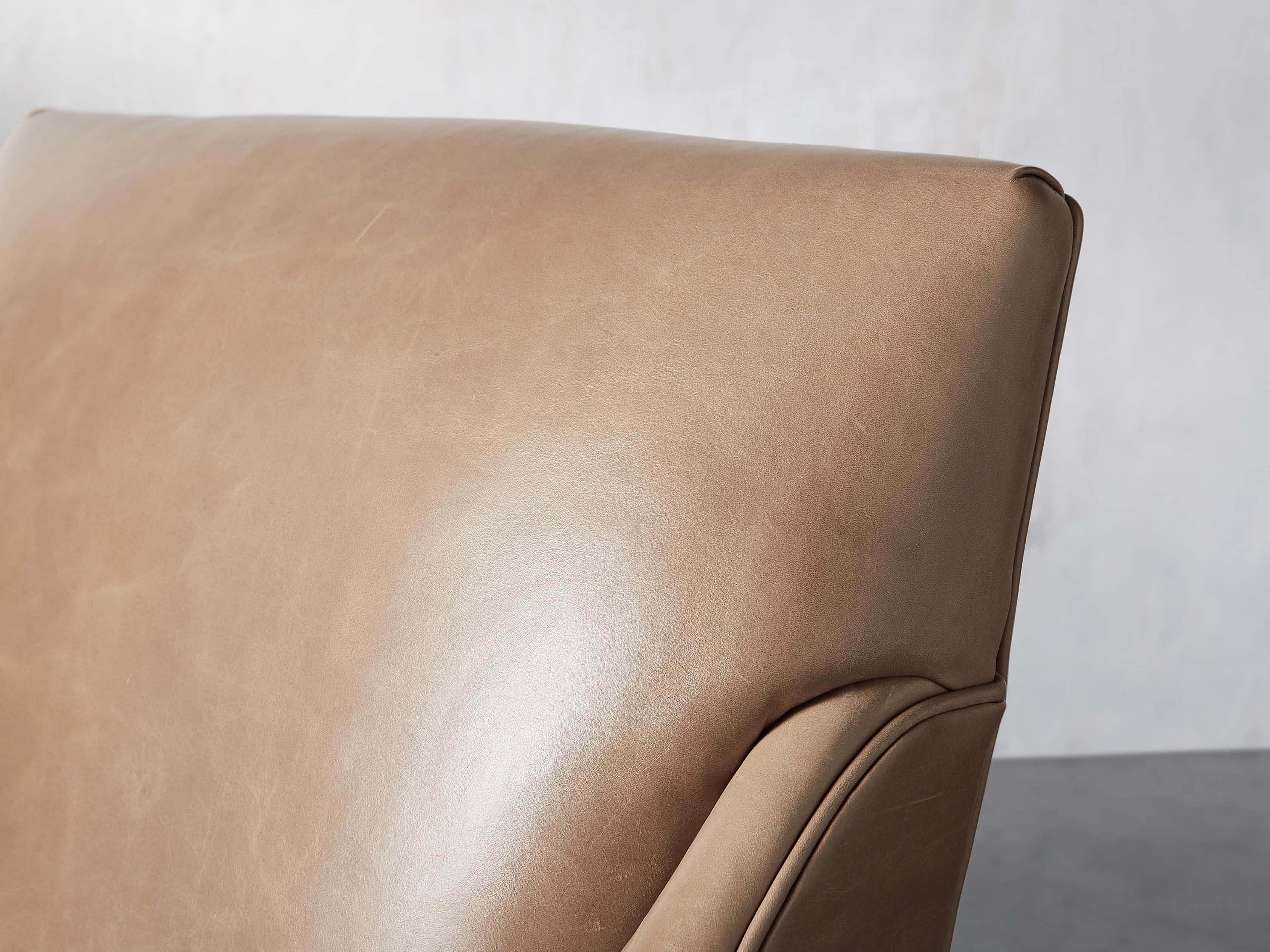 Dori Leather 31" Chair