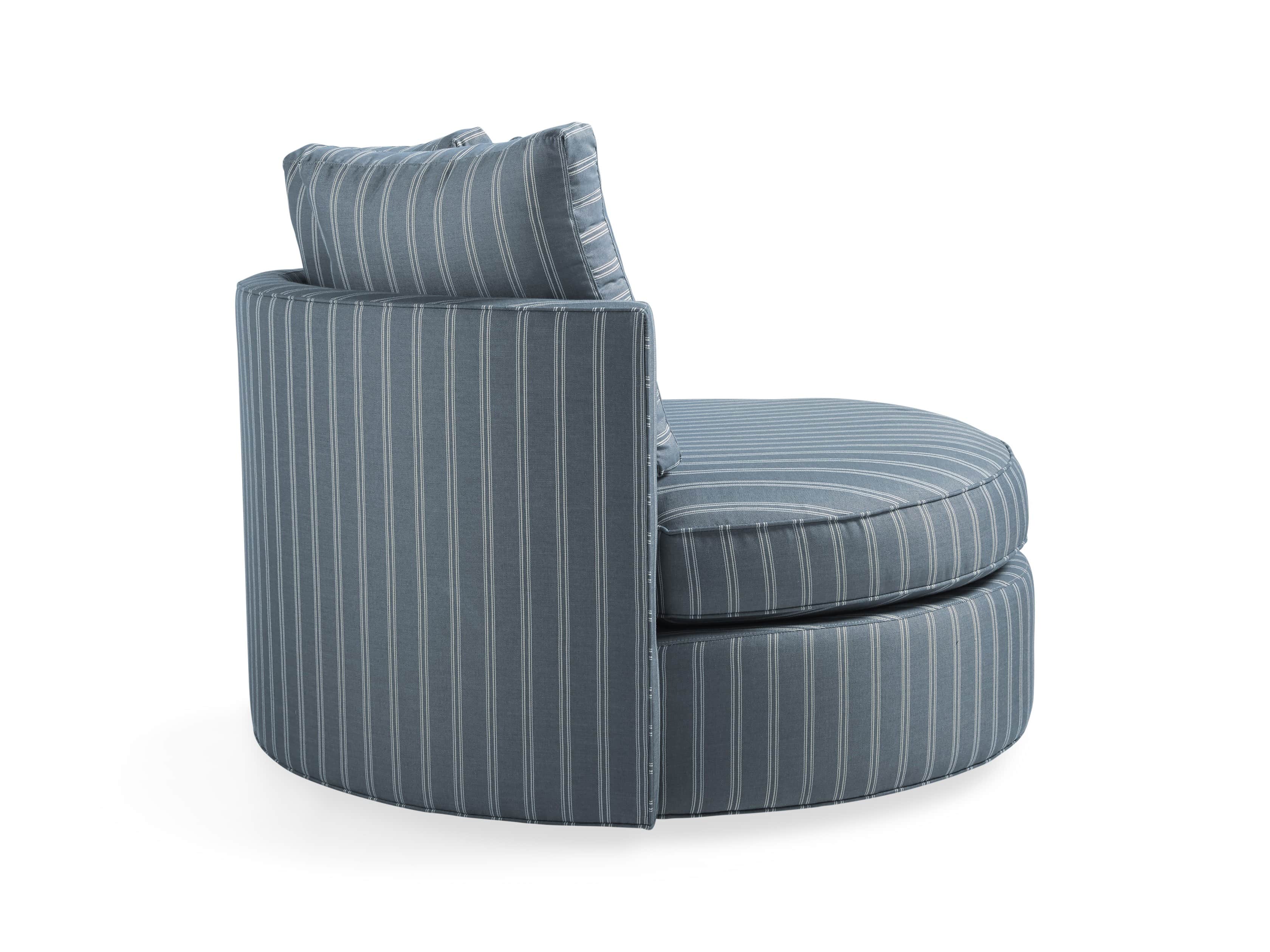Elia Outdoor 41" Upholstered Swivel Chair
