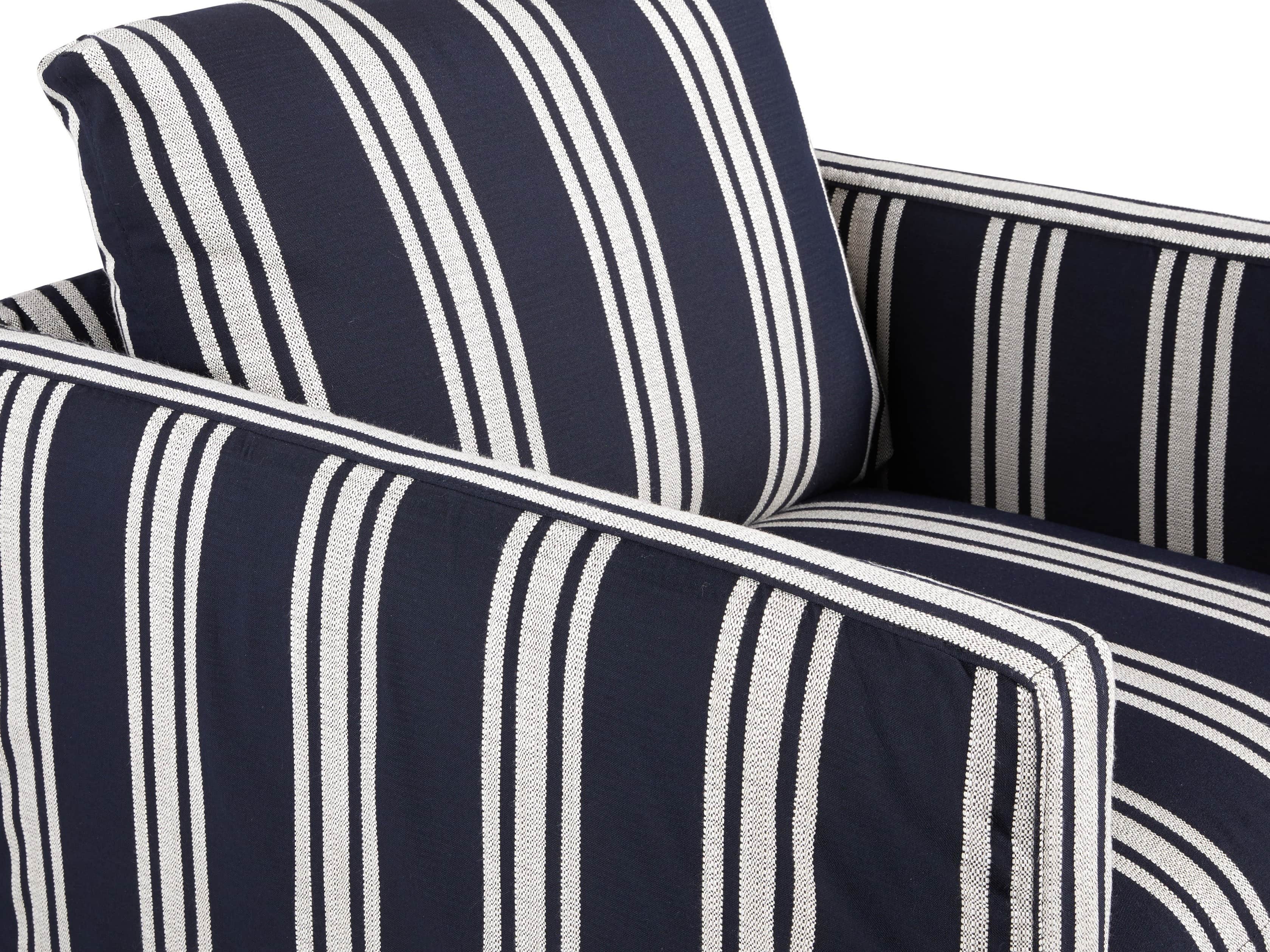 Spinnaker Outdoor Slipcovered 32" Swivel Chair