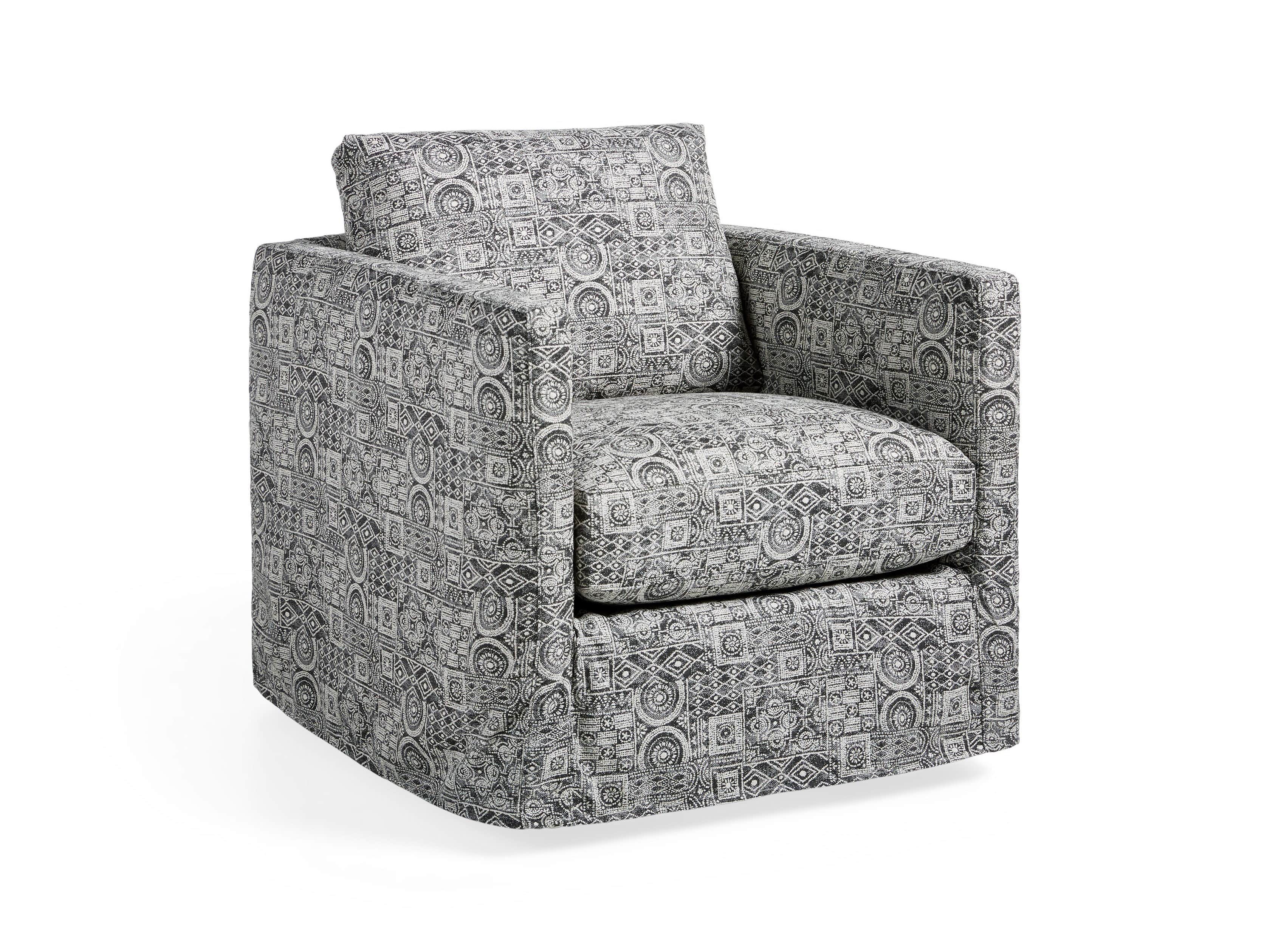 Spinnaker Outdoor Slipcovered 32" Swivel Chair