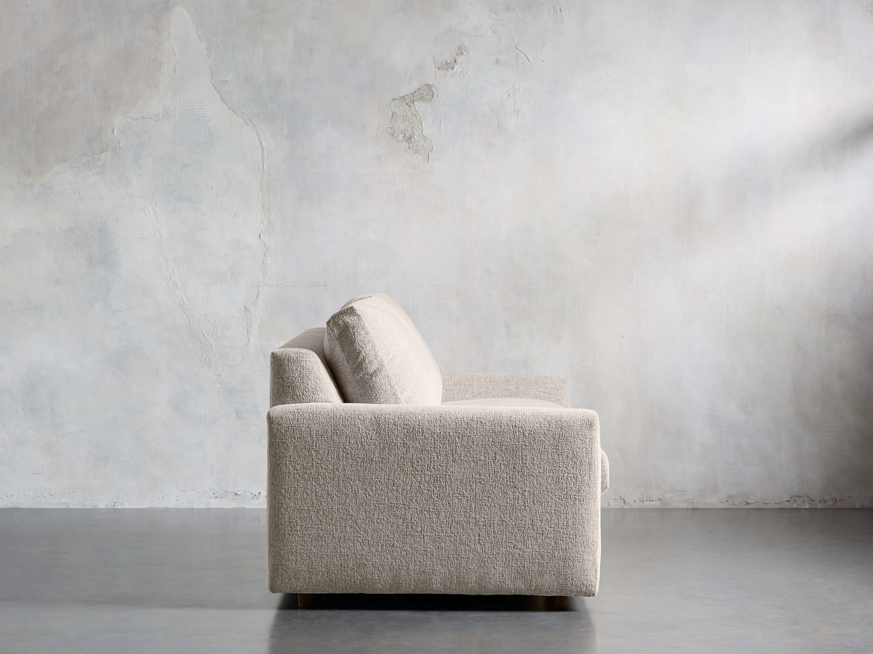 Kipton Upholstered 84" Queen Sleeper Sofa