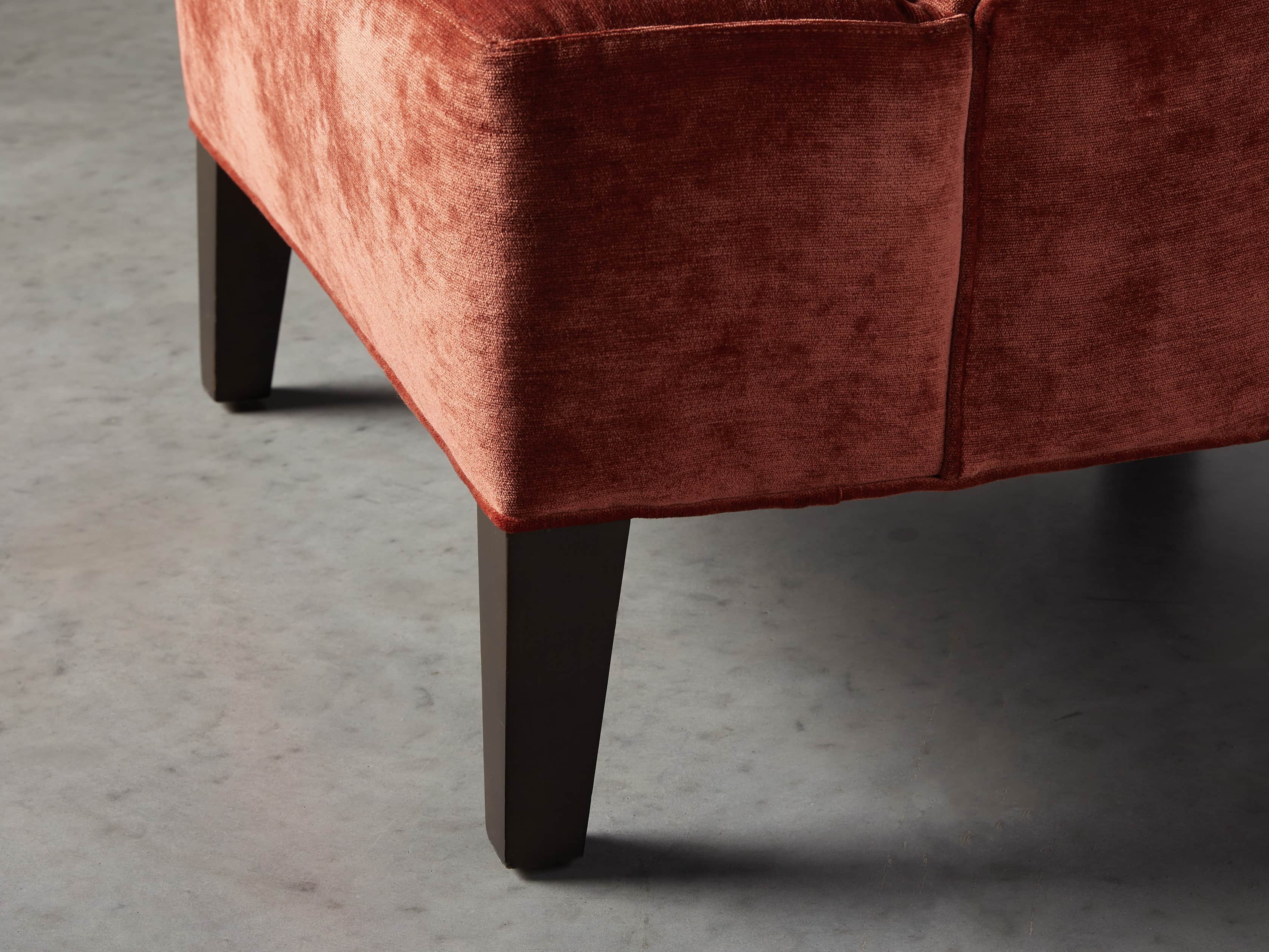 Laris Upholstered 28" Chair