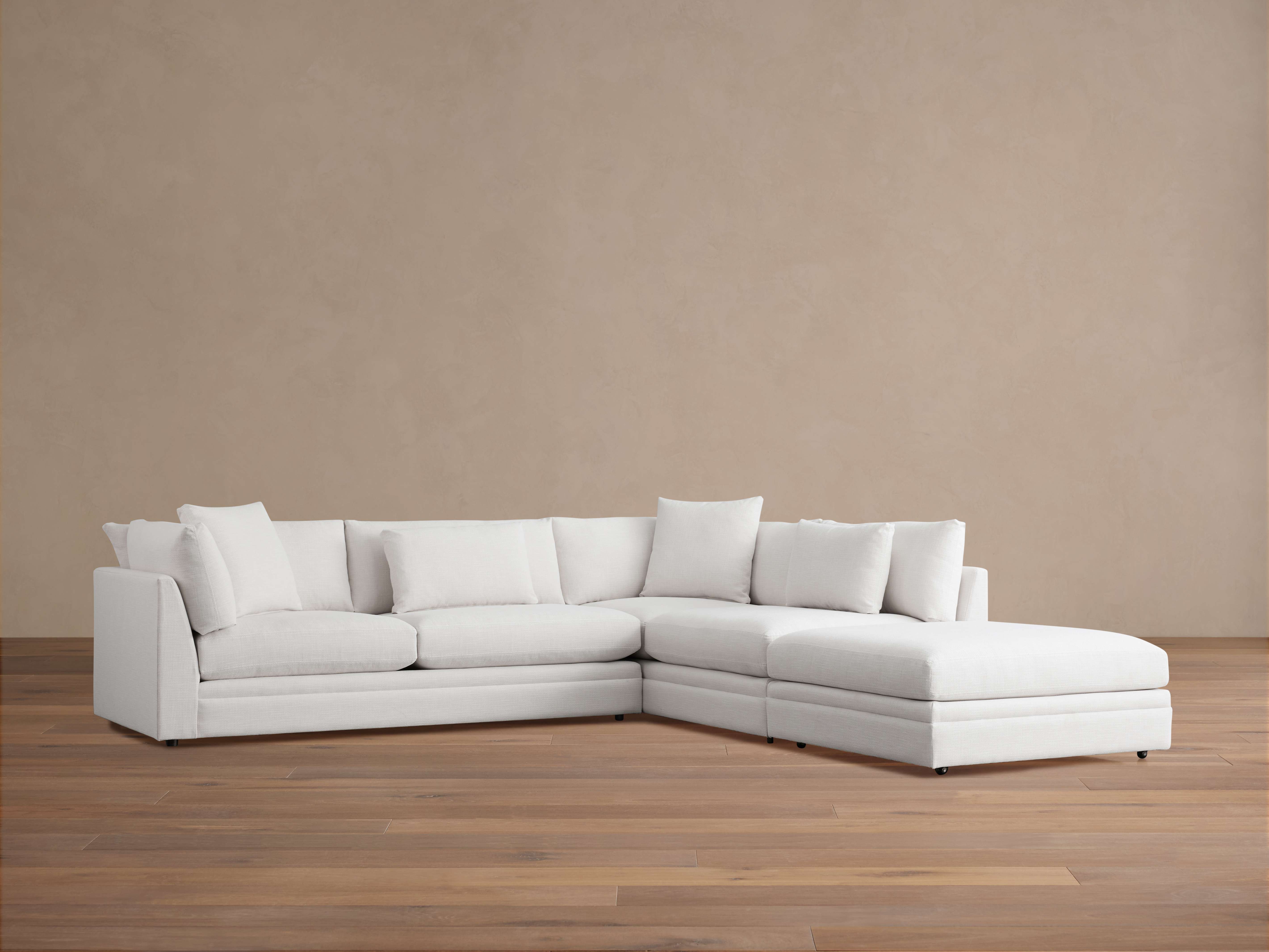 Pavo Three-Piece Sectional - Thumbnail 2