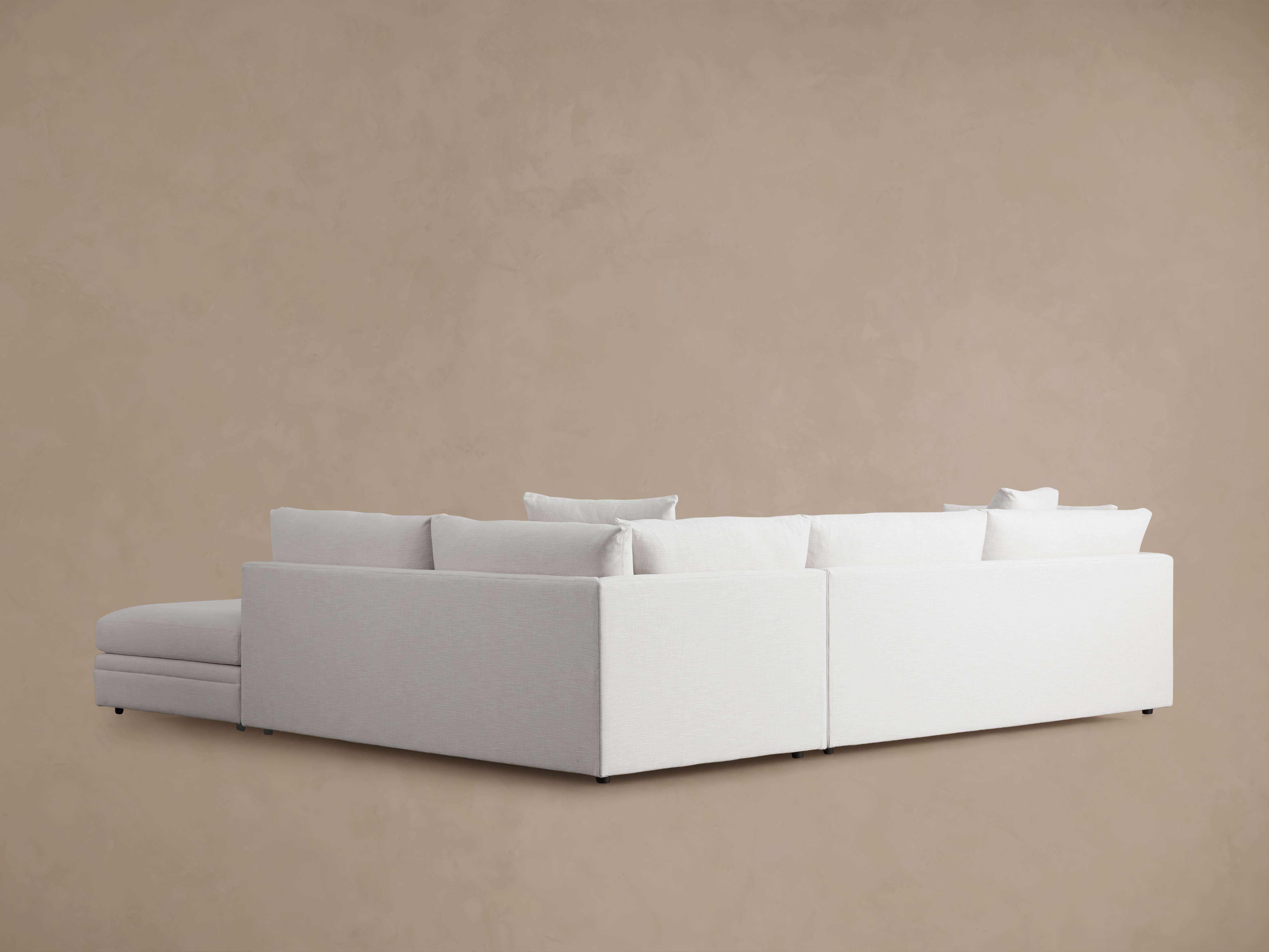 Pavo Three-Piece Sectional - Thumbnail 3