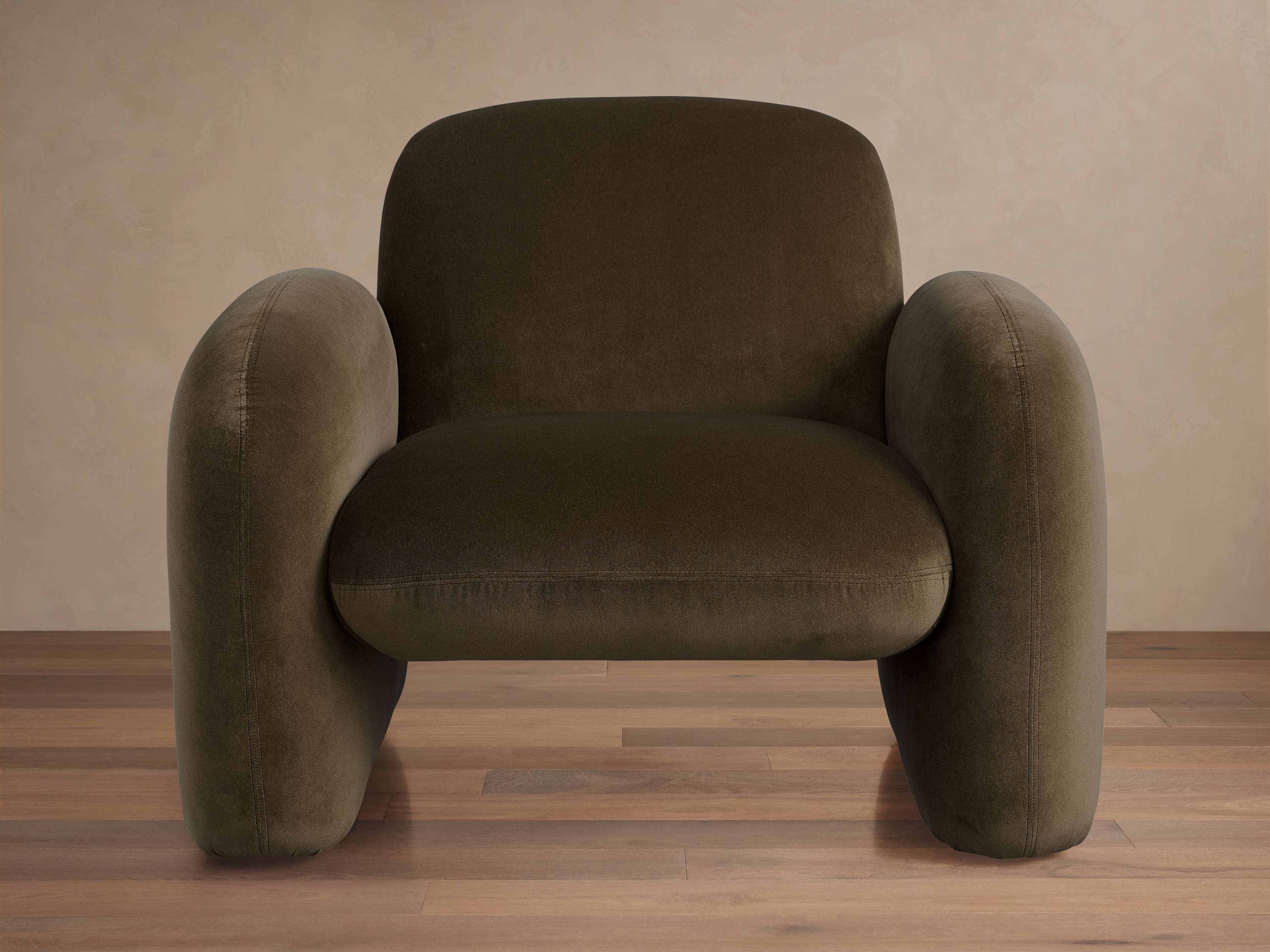 Wolfe Chair