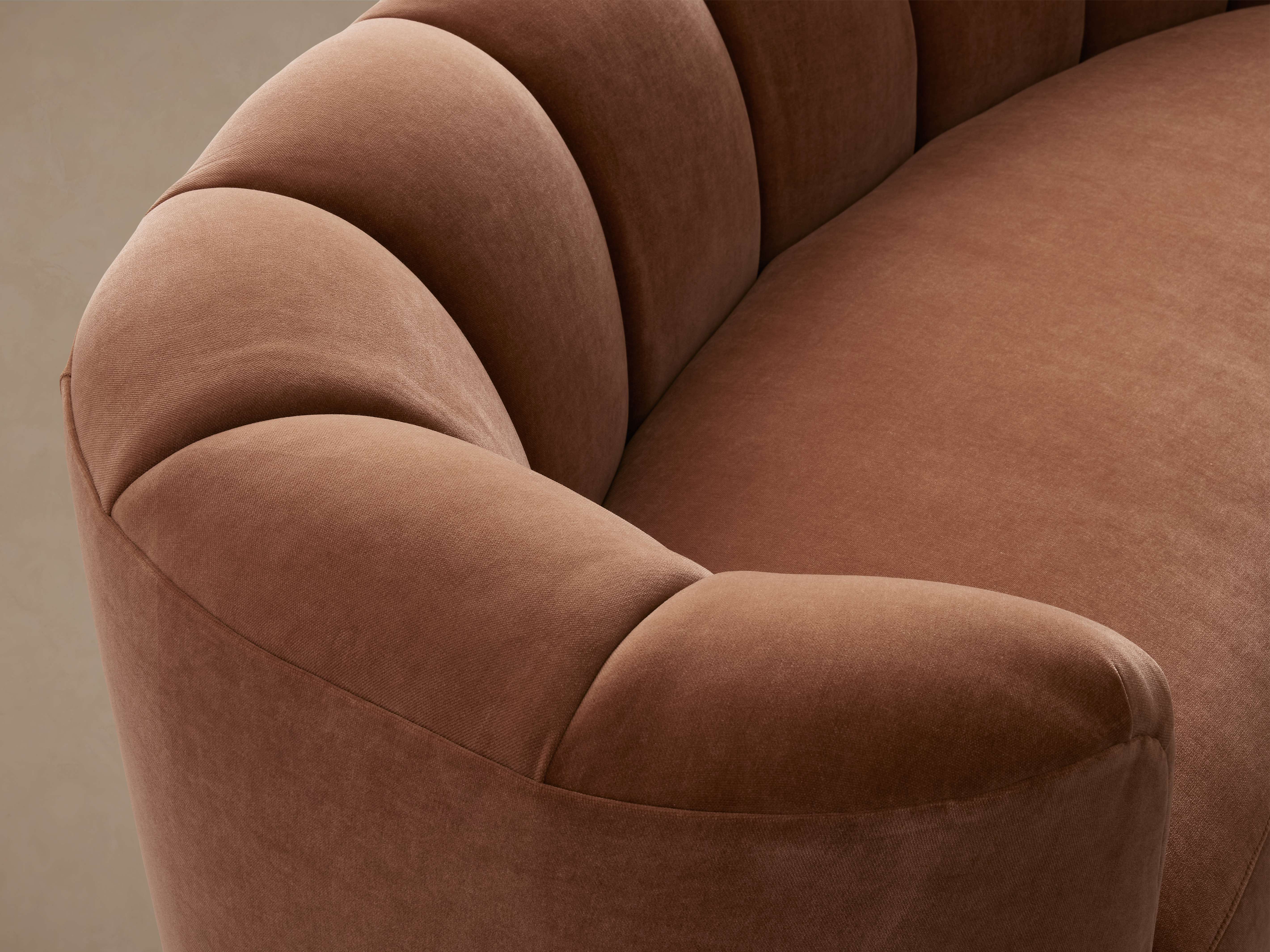 Amira Sofa