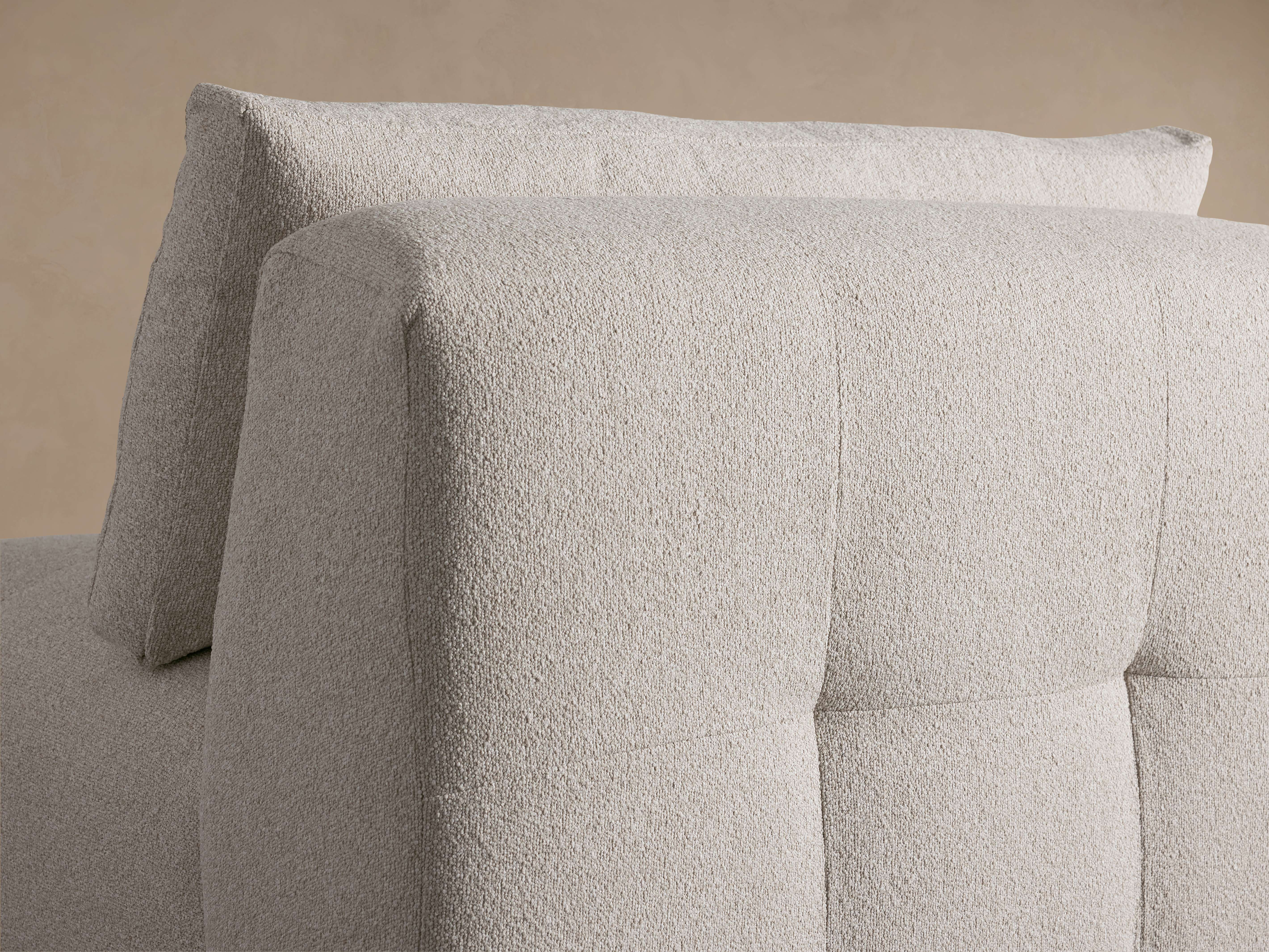 Keegan Armless Chair - Thumbnail 4