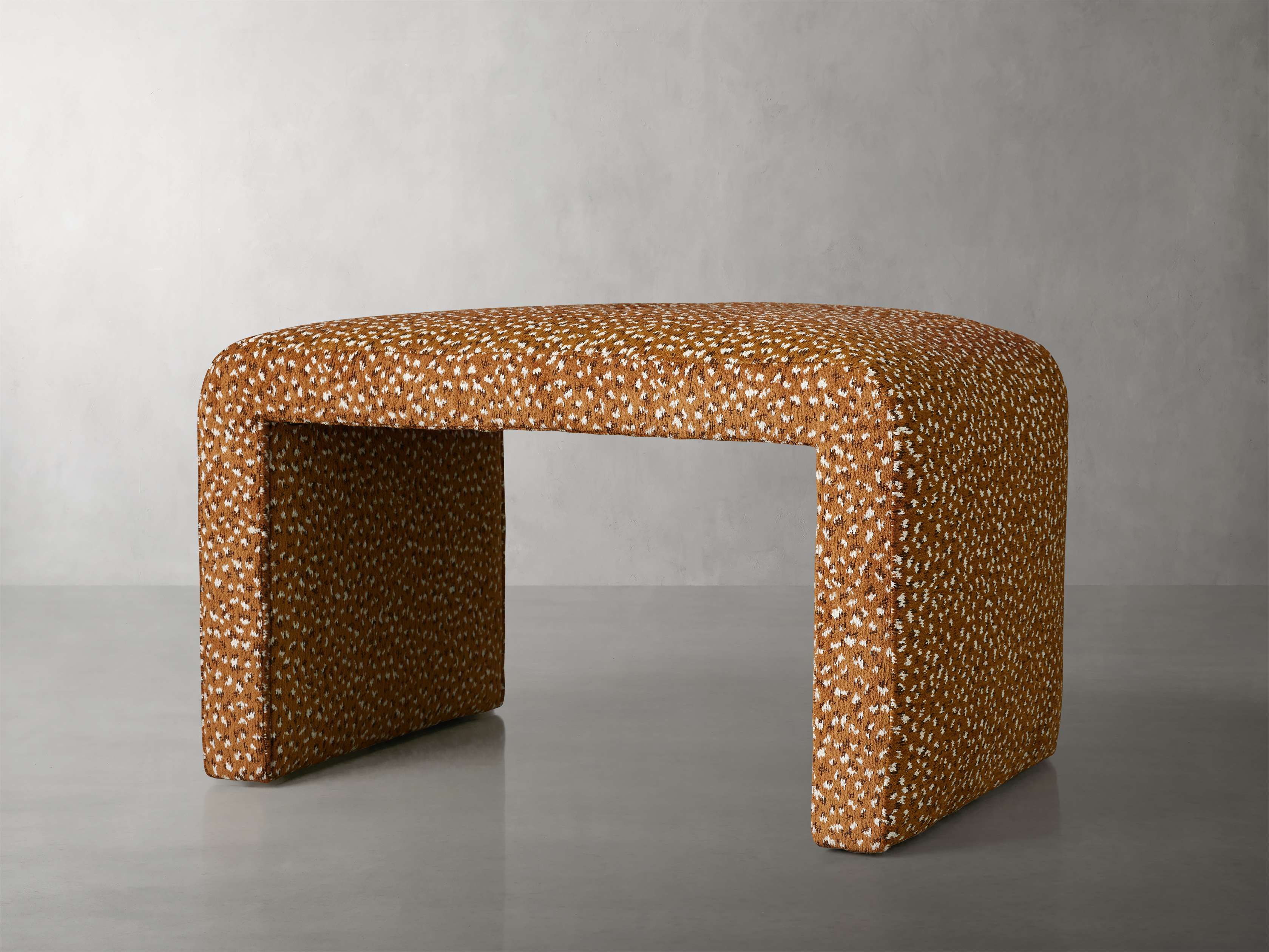 Ryan Ottoman - Thumbnail 3