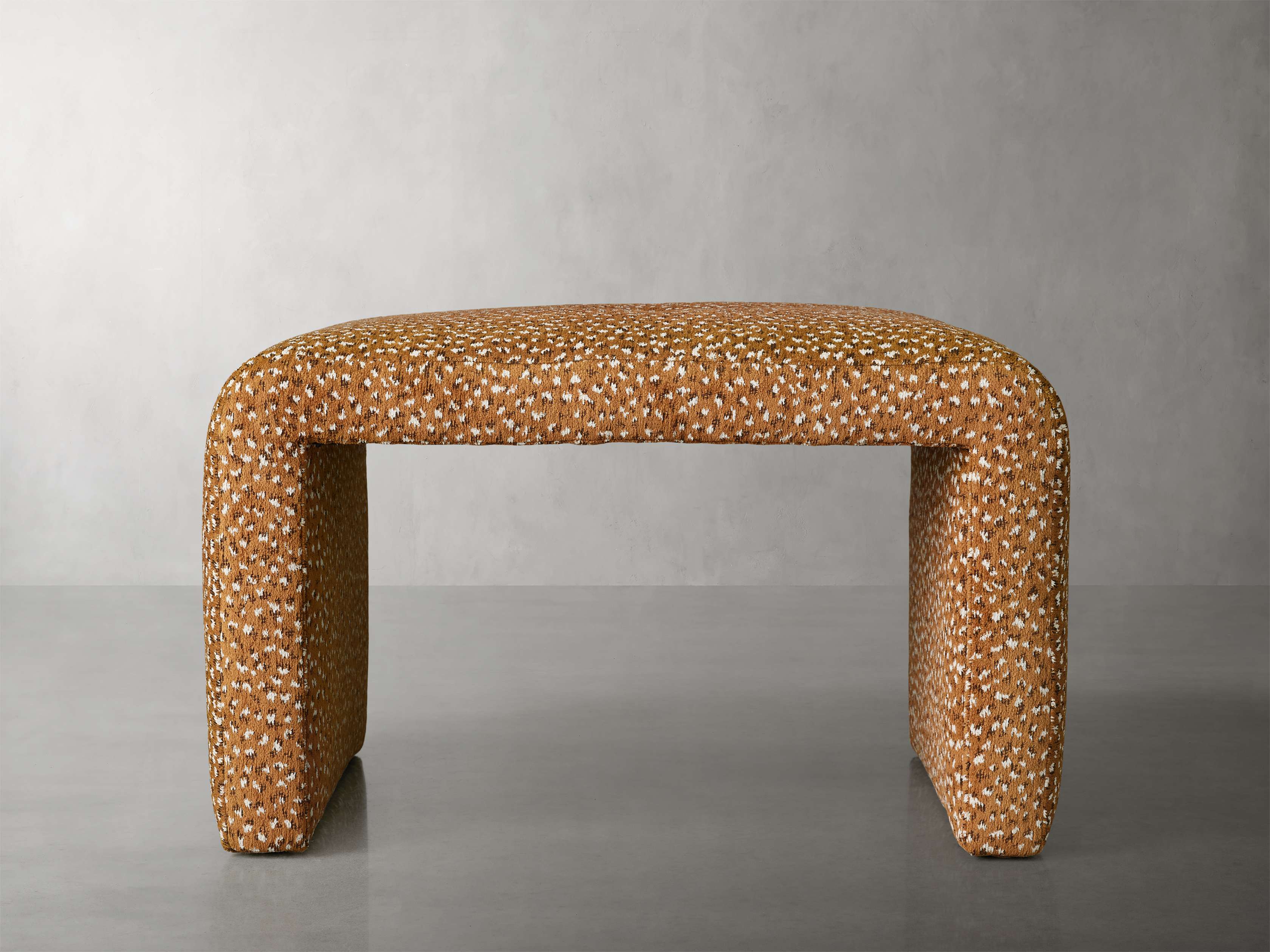 Ryan Ottoman - Thumbnail 4