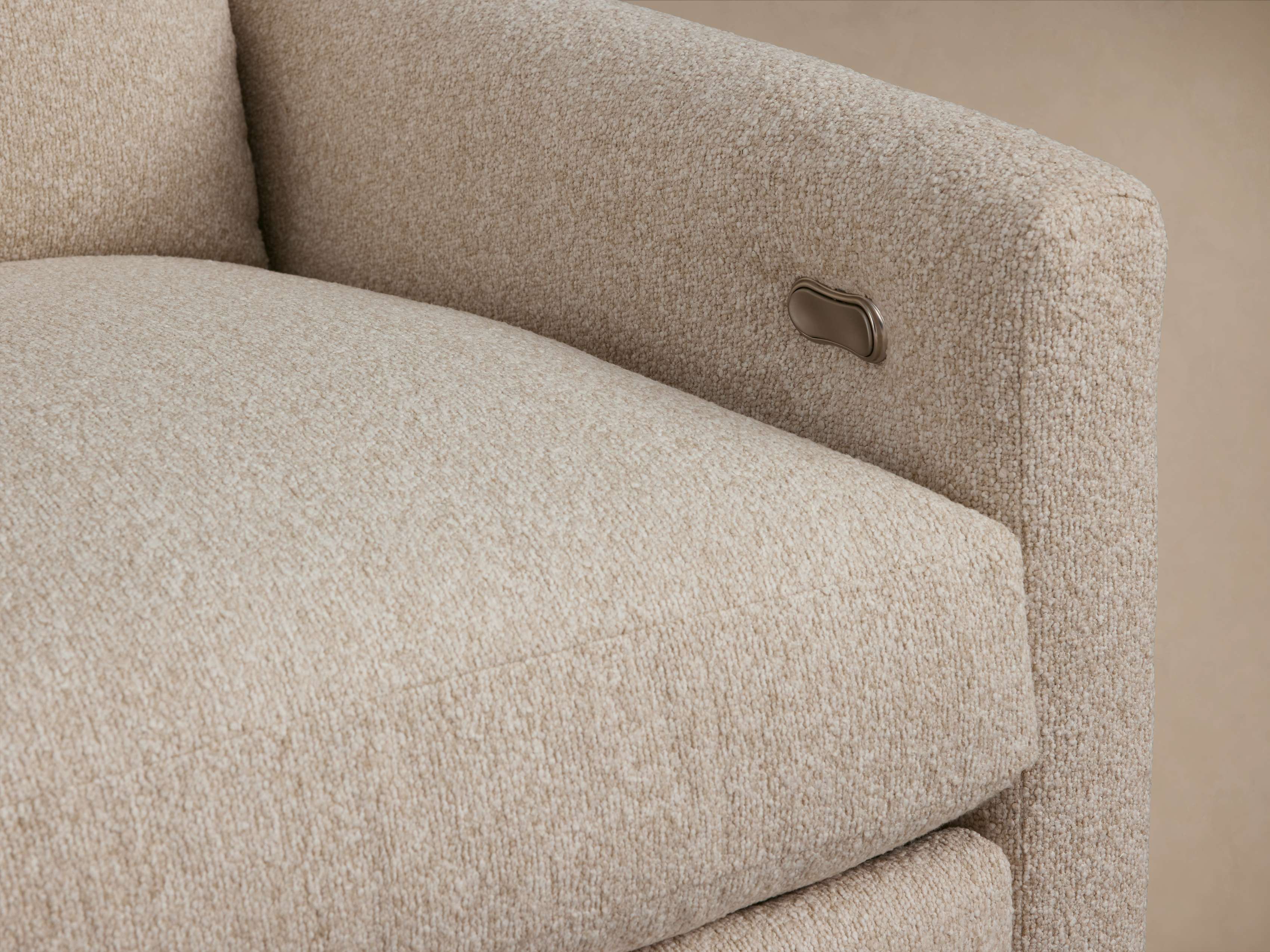 Kipton Motion Recliner