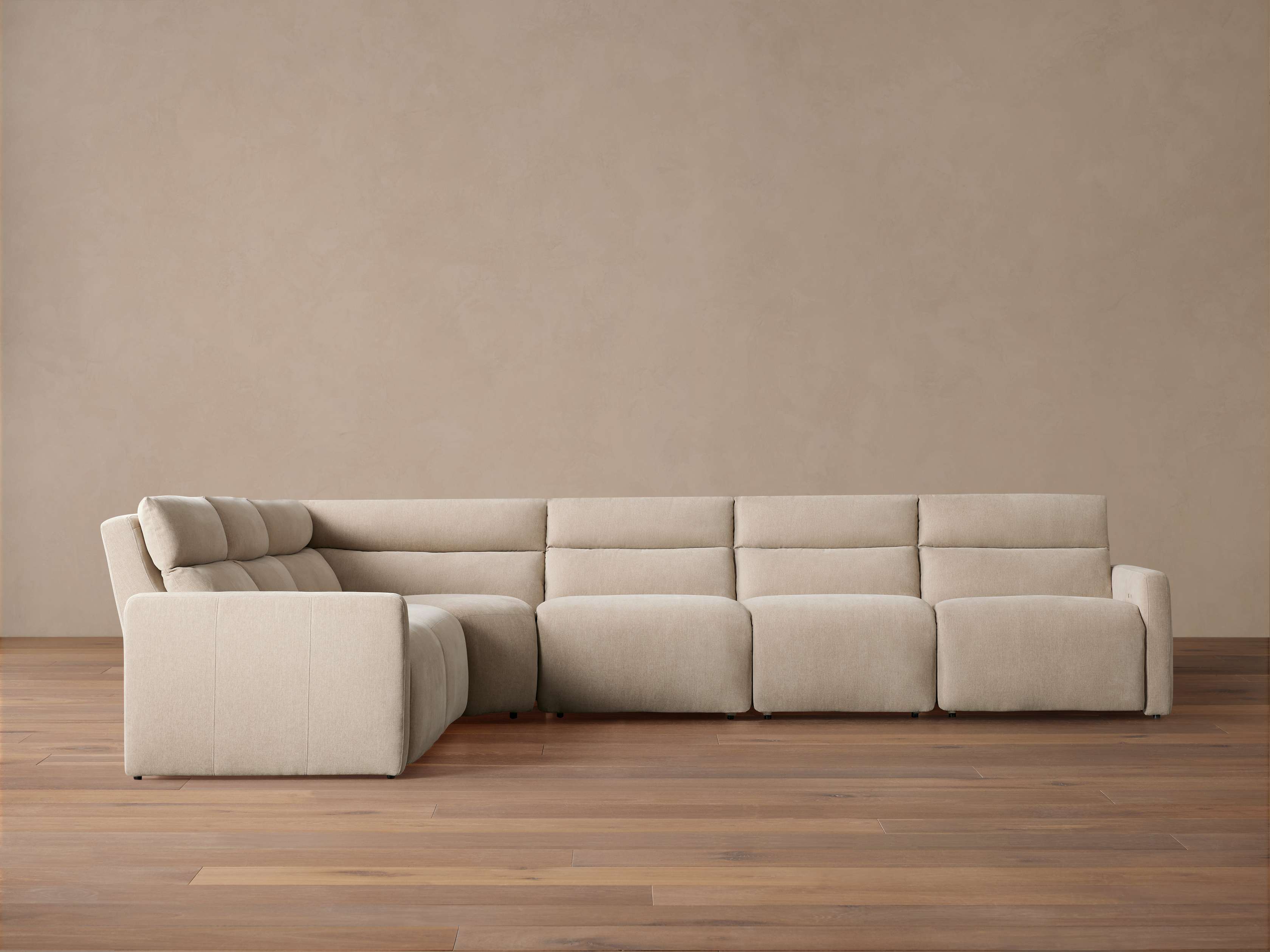 Rowland Tailored Six-Piece Motion Sectional - Thumbnail 4