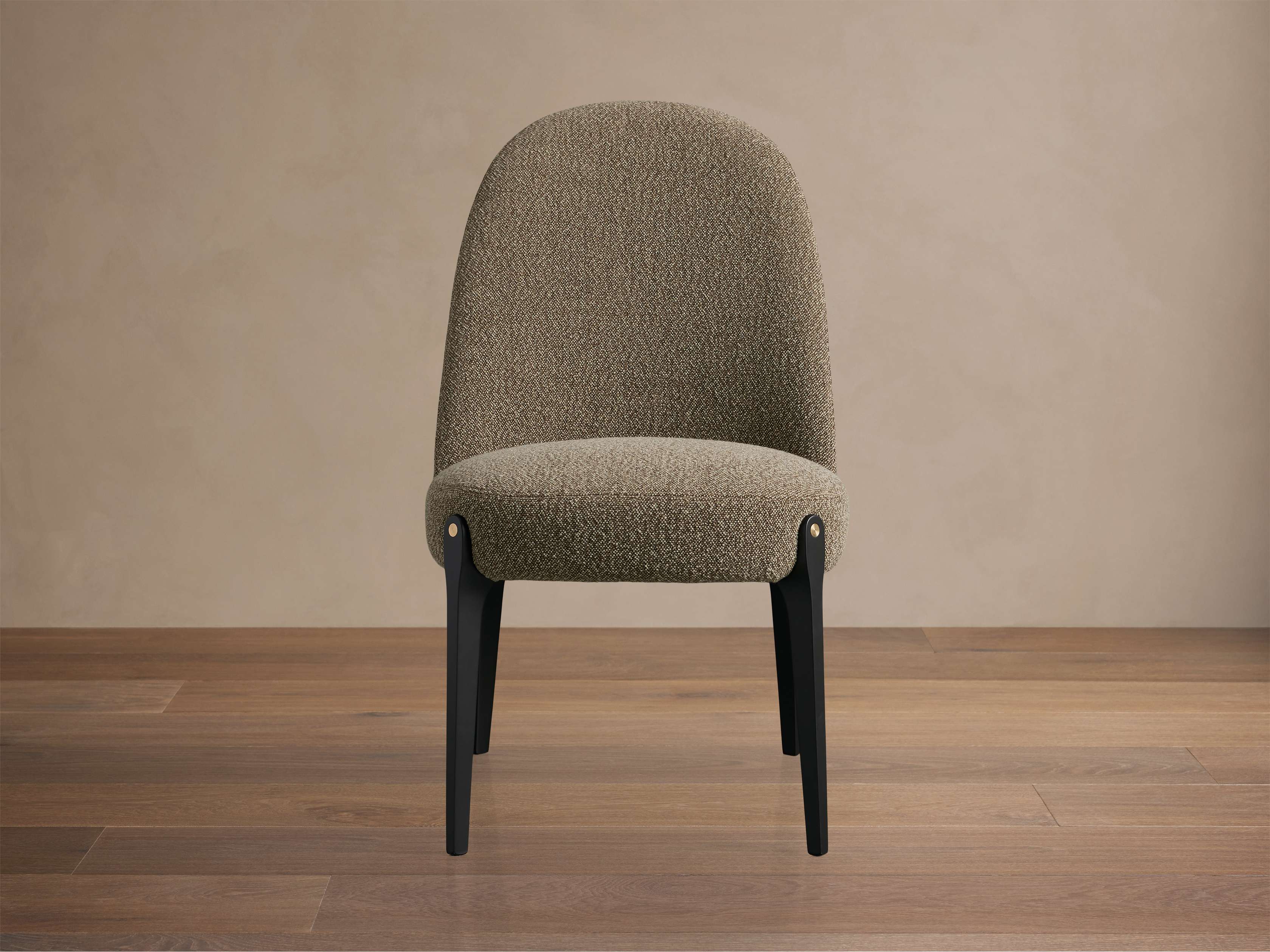 Bottoni Dining Chair