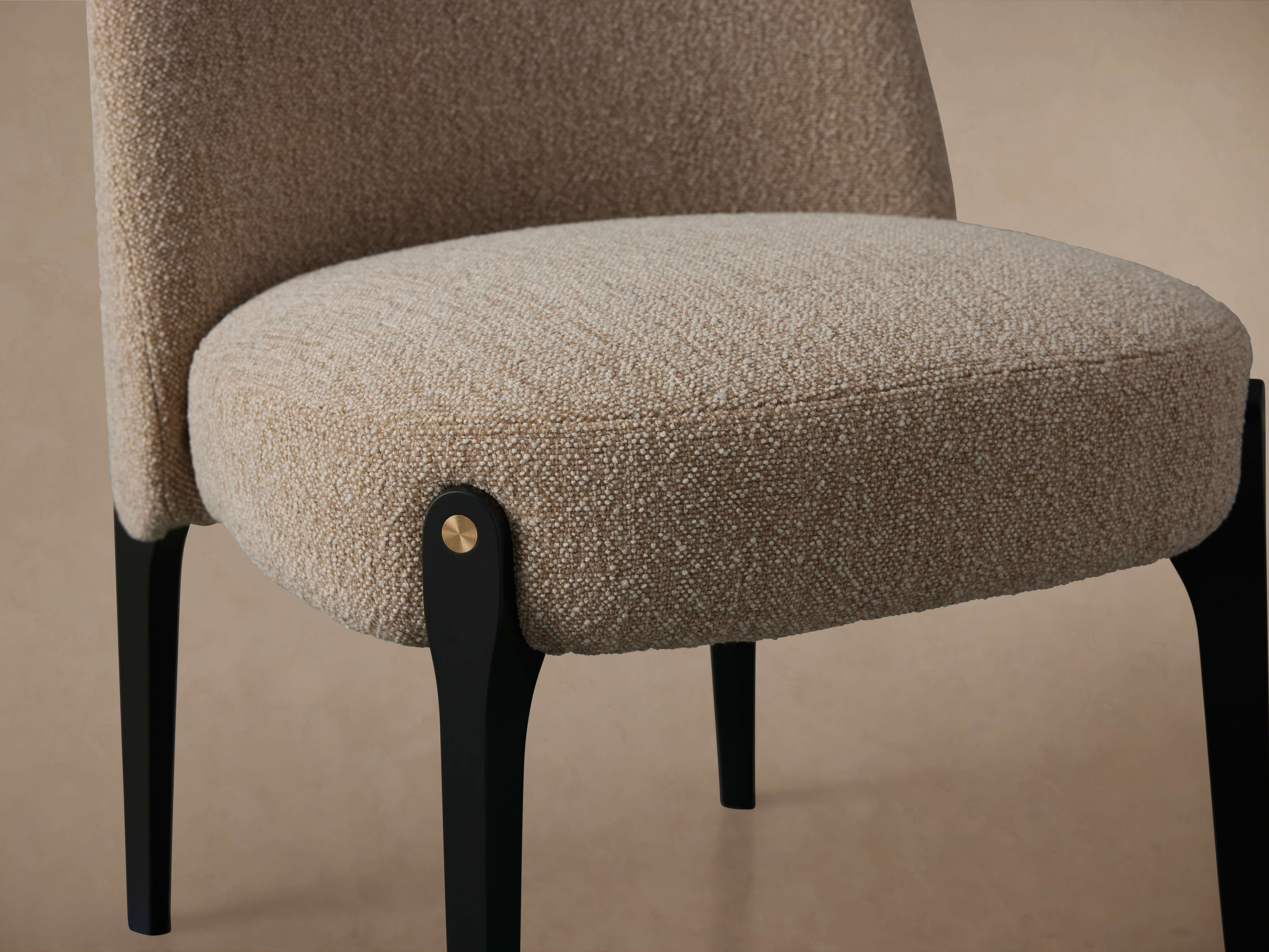 Bottoni Dining Chair