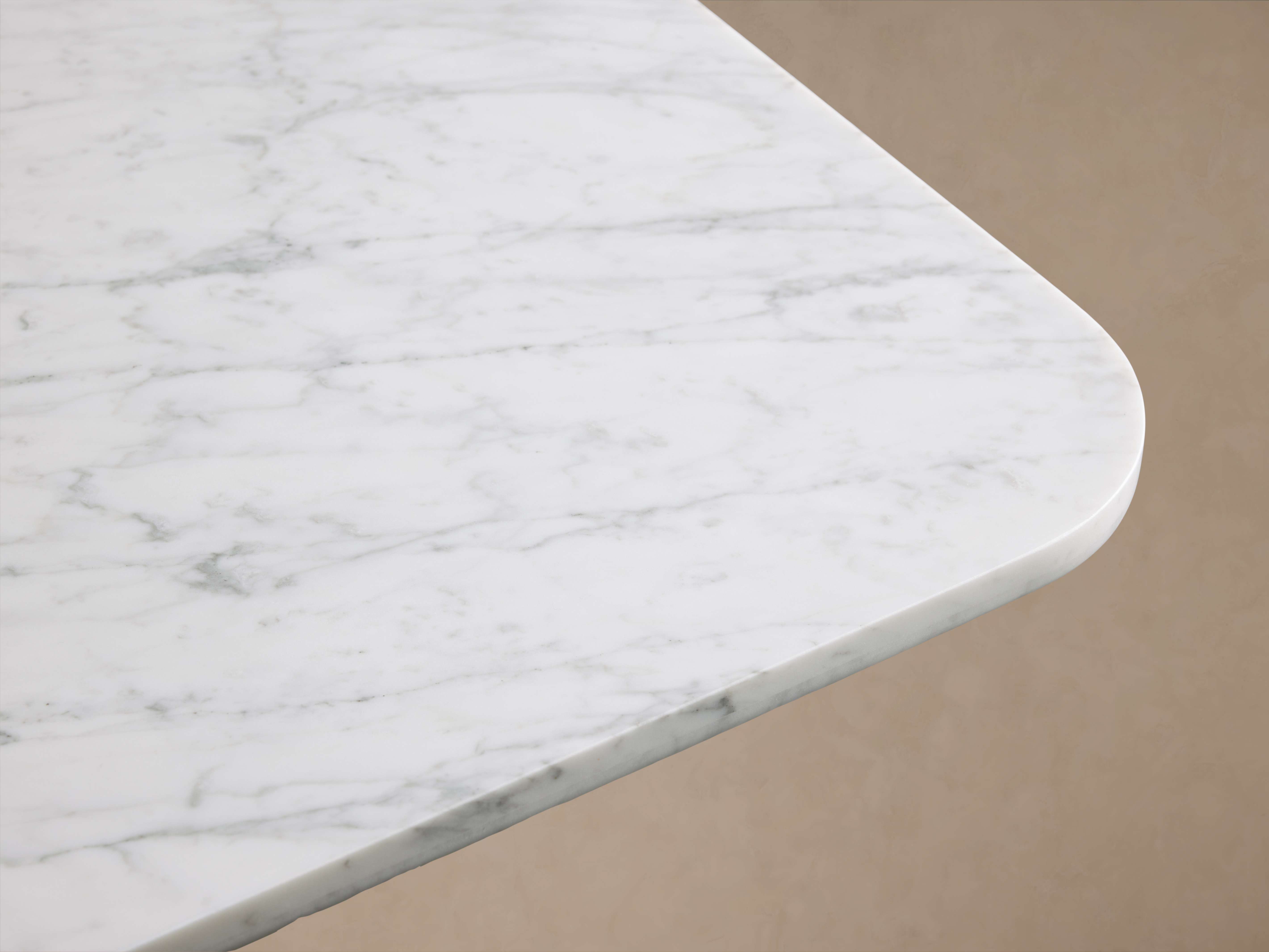 Finnley Dining Table