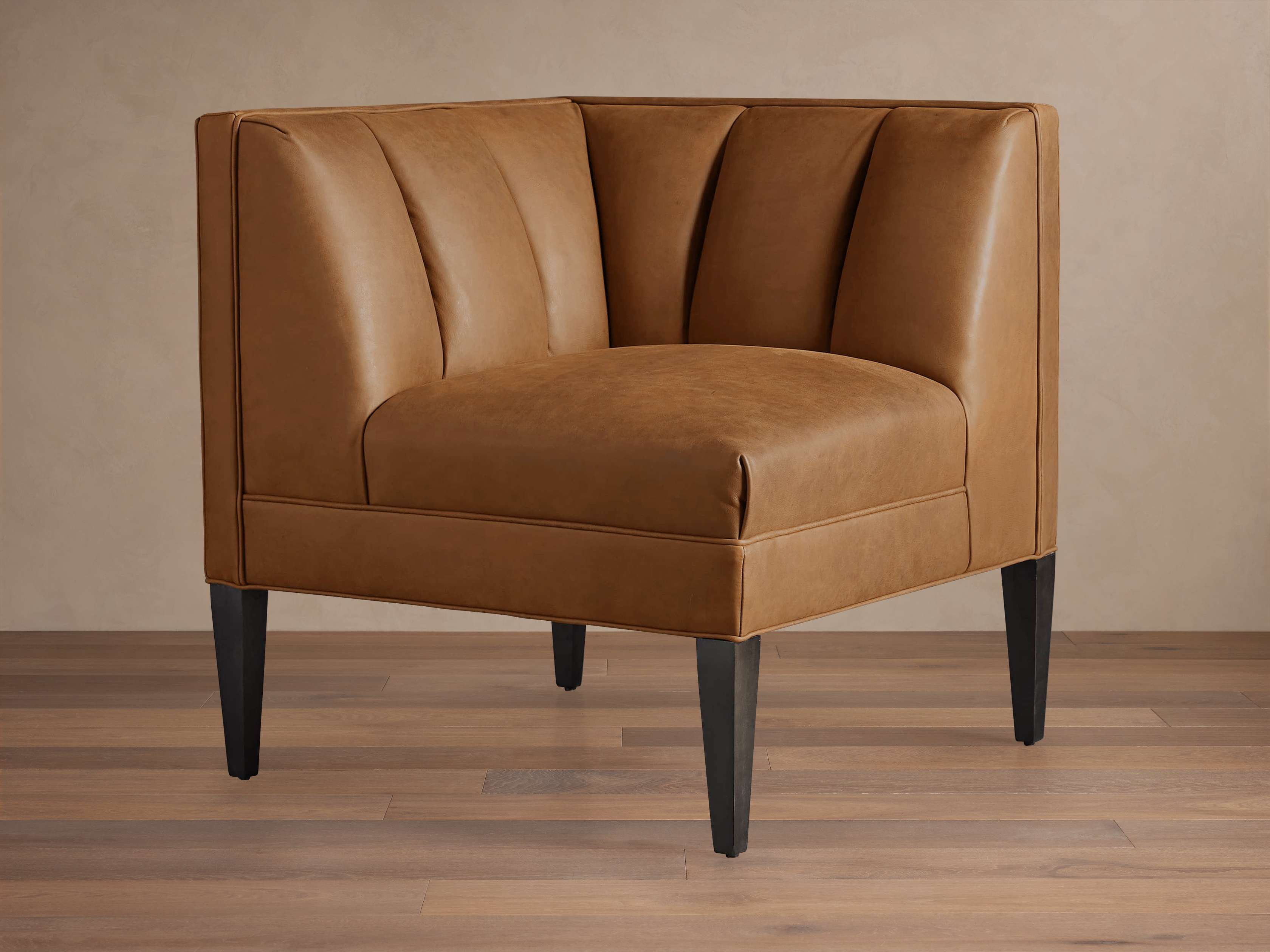 Gates Leather Corner - Thumbnail 2