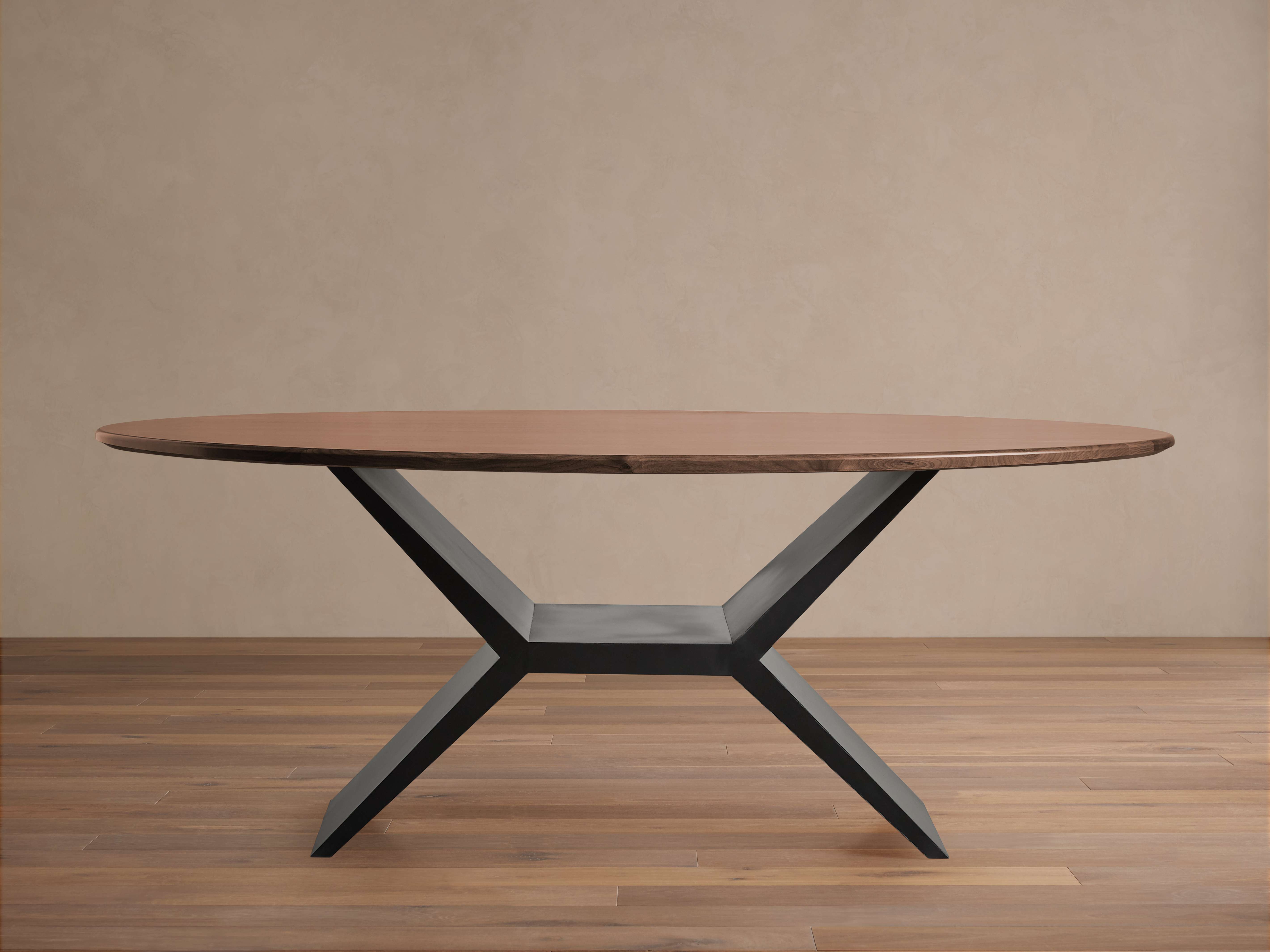 Jacob Dining Table with Vertex Base - Thumbnail 5