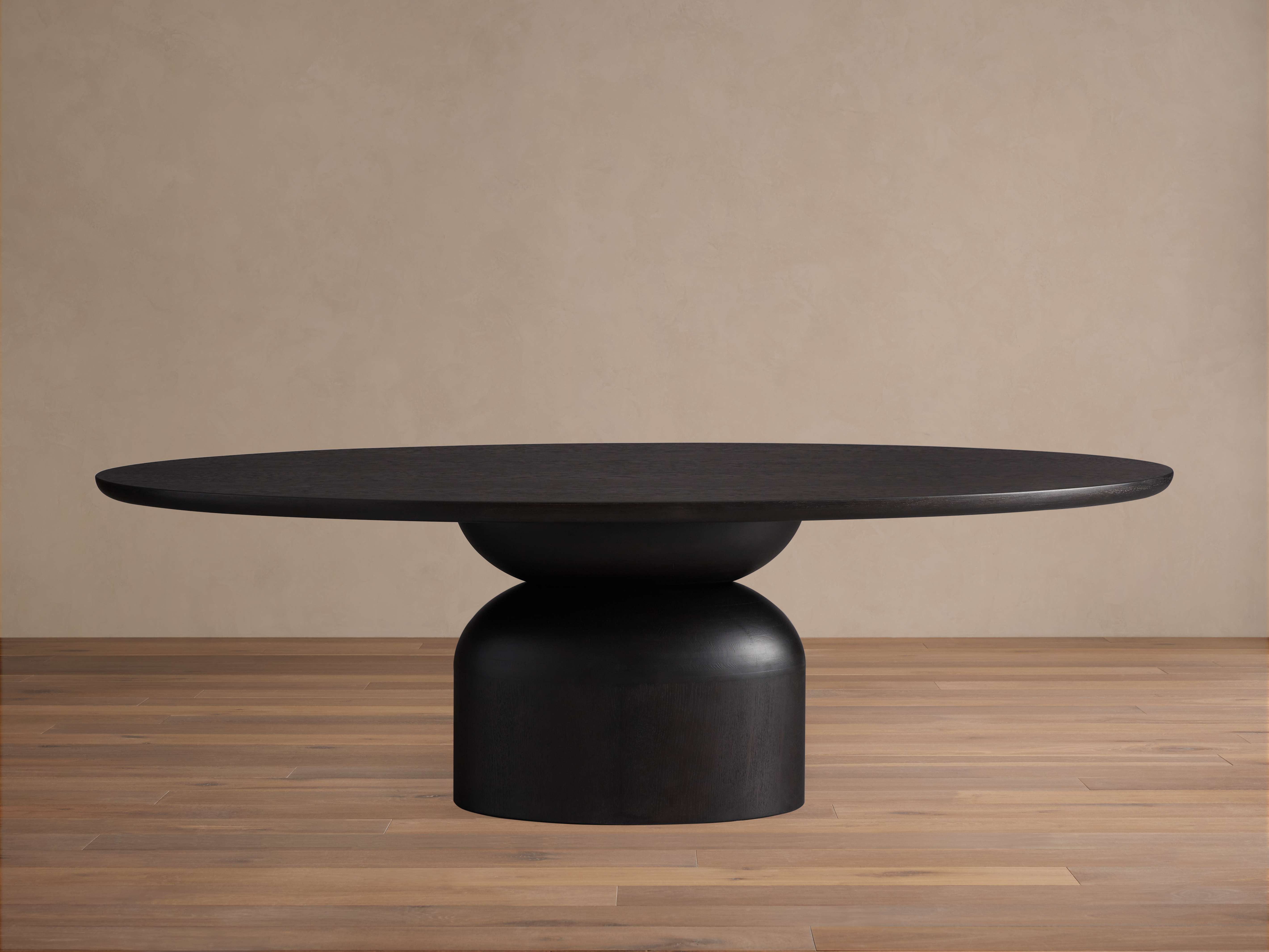 Perth Oval Dining Table
