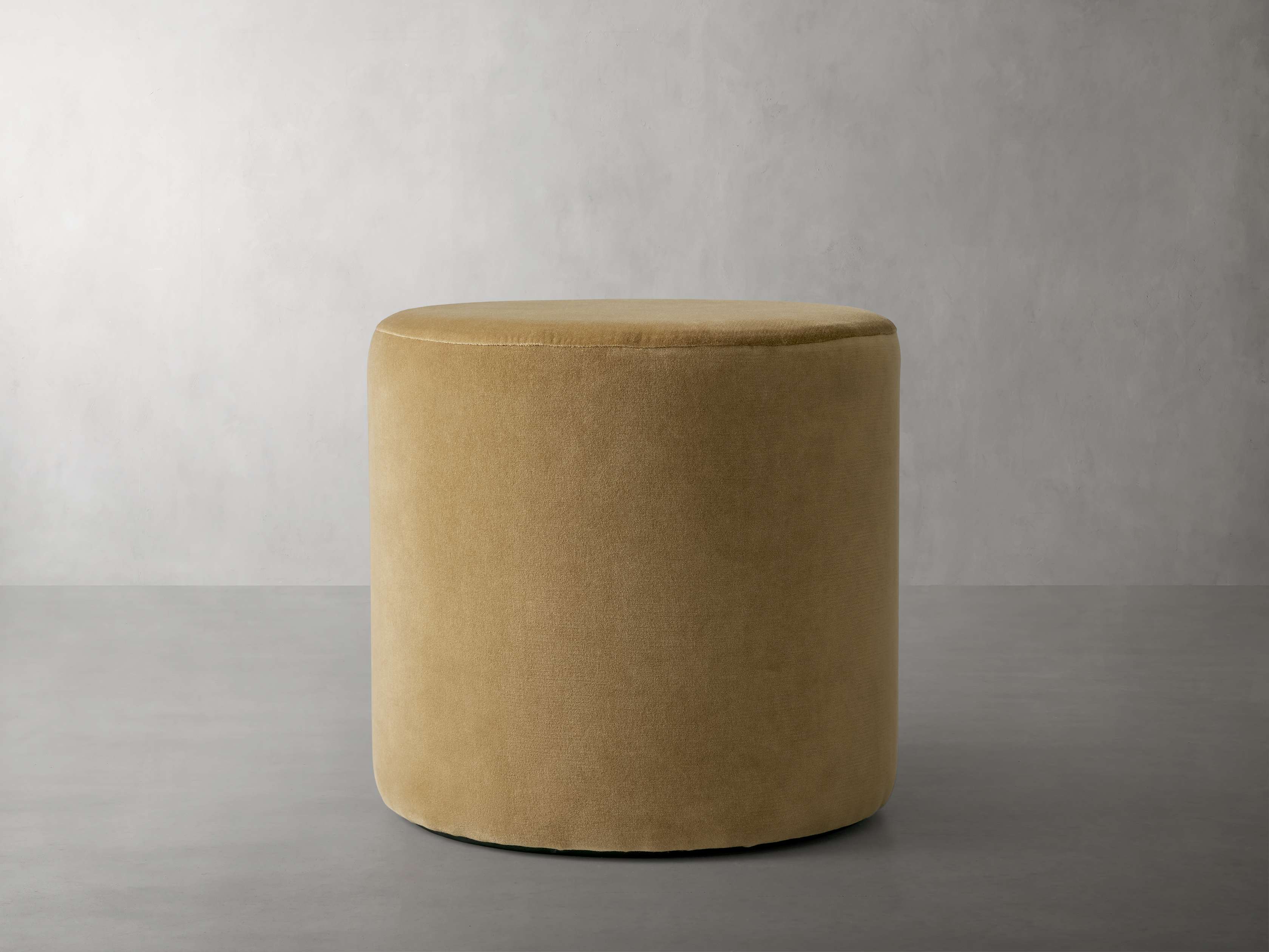 Velvet Round Pouf in Lichen