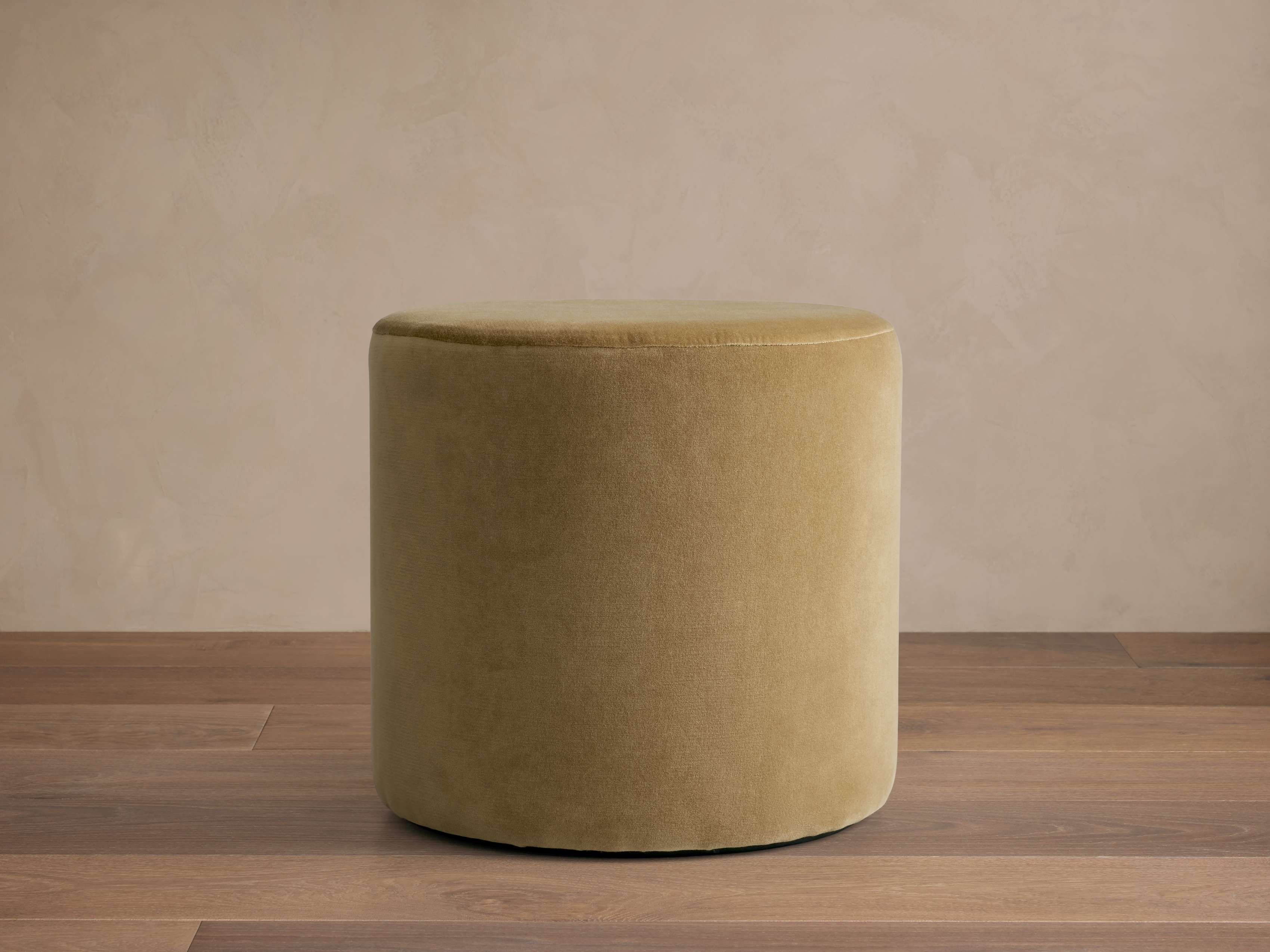 Velvet Round Pouf in Lichen